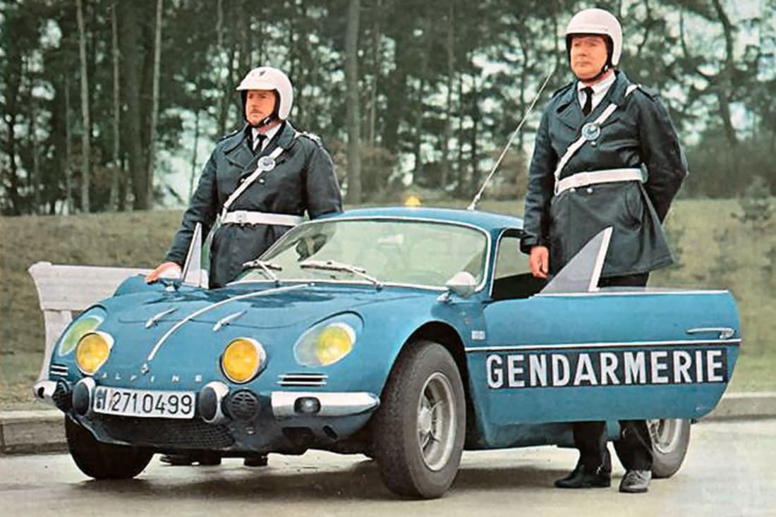 Alpine A110 Berlinette Bri Gendarmerie 11 | Toutes Les Alpine Sont Bleues !