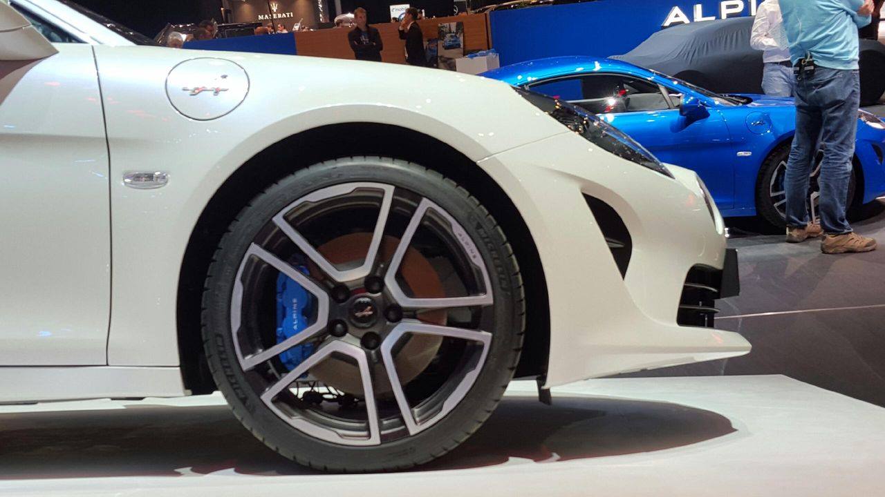 Salon De Genève 2017, L'Alpine A110 Sous Toutes Les Coutures ! 5 Public | Salon De Genève 2017, L'Alpine A110 Sous Toutes Les Coutures !