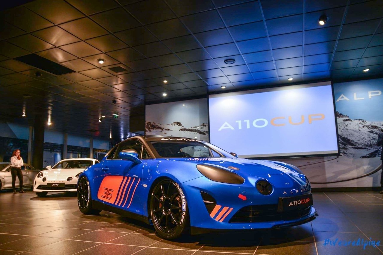 Alpine A110 Cup Signatech Studio Boulogne Billancourt Gpe Auto 12 | 2020 - Alpine Planet Devient Les Alpinistes
