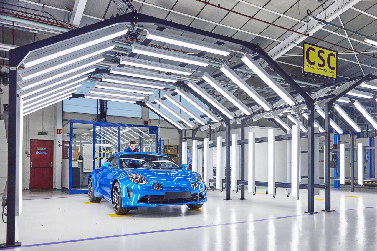 Alpine Planet Revelation Usine Dieppe A110 2 | Luca De Meo: Un Nouveau Souffle Pour Alpine ?