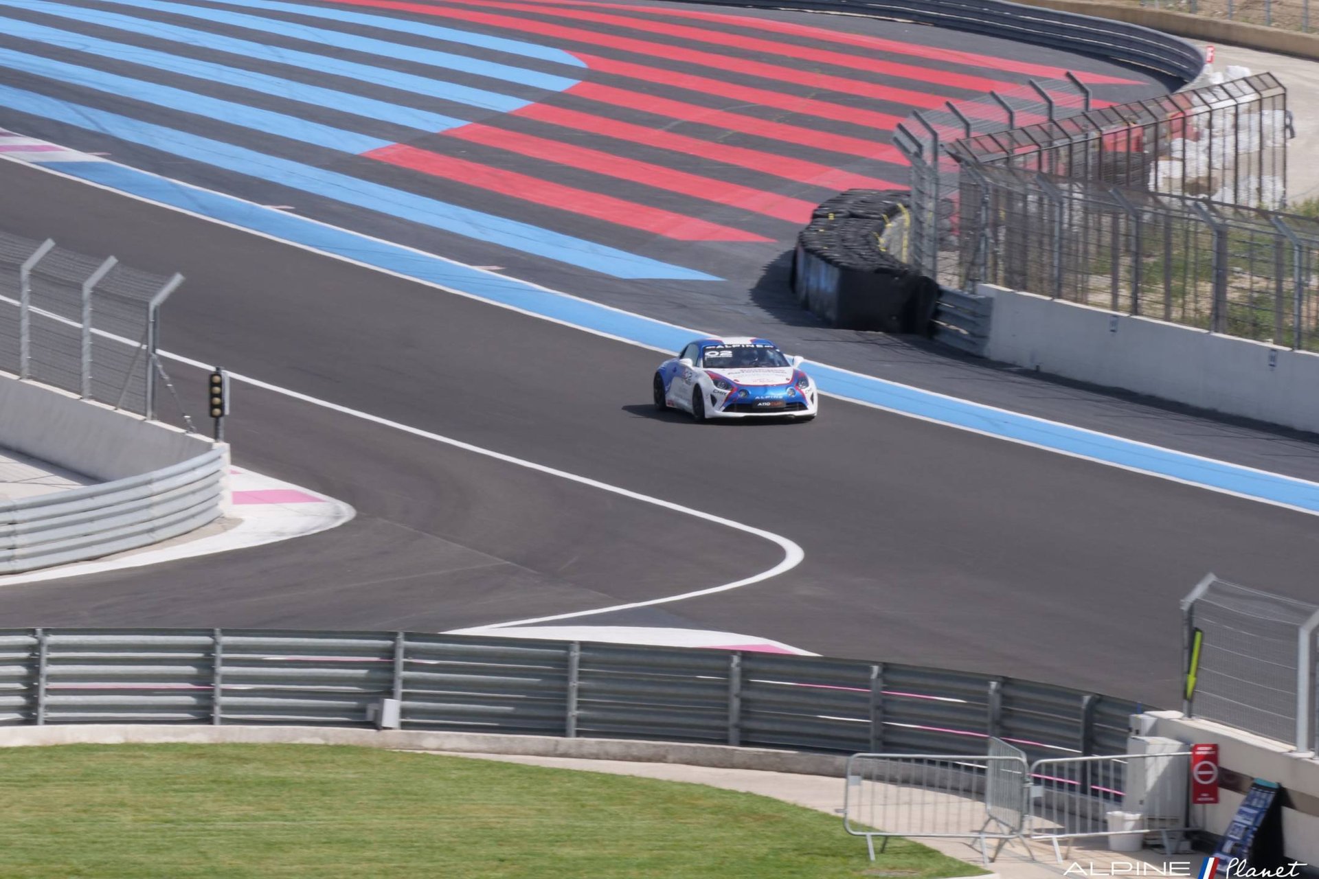 Au Coeur Du Team Cmr Pour Le Retour De L'Alpine Elf Europa Cup 62 Public | Au Coeur Du Team Cmr Pour Le Retour De L'Alpine Elf Europa Cup
