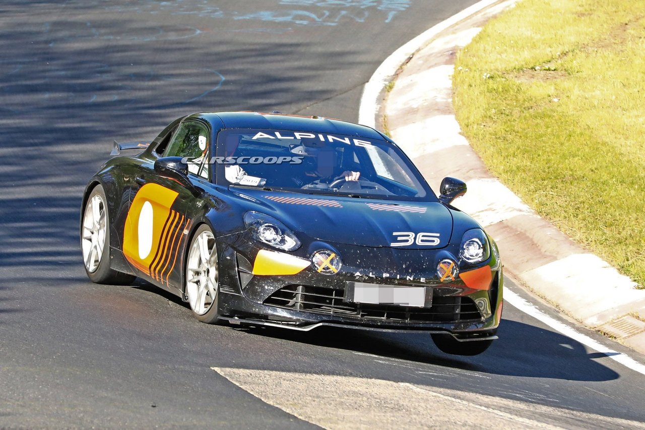 La Nouvelle Alpine As110 / A110 S, On La Tient Enfin ! 3 Alpine As110 A110 S Nurbrugring Carscoops 1 | La Nouvelle Alpine As110 / A110 S, On La Tient Enfin !