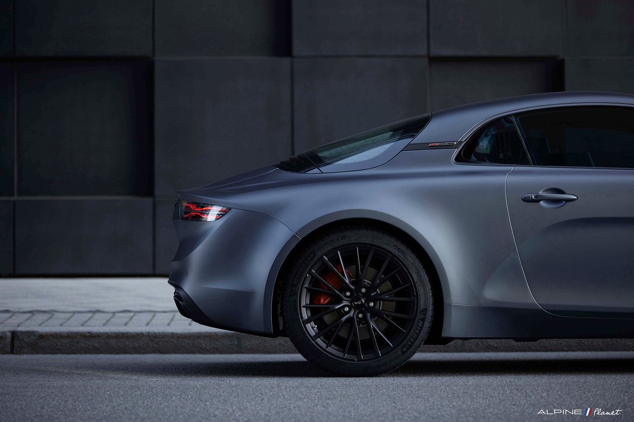Alpine A110S (Officiel) : Tarif, Puissance Et Précommande 5 Alpine A110S Gt Race 2019 Gris Tonnerre Mat 1 Alpine Planet | Alpine A110S (Officiel) : Tarif, Puissance Et Précommande