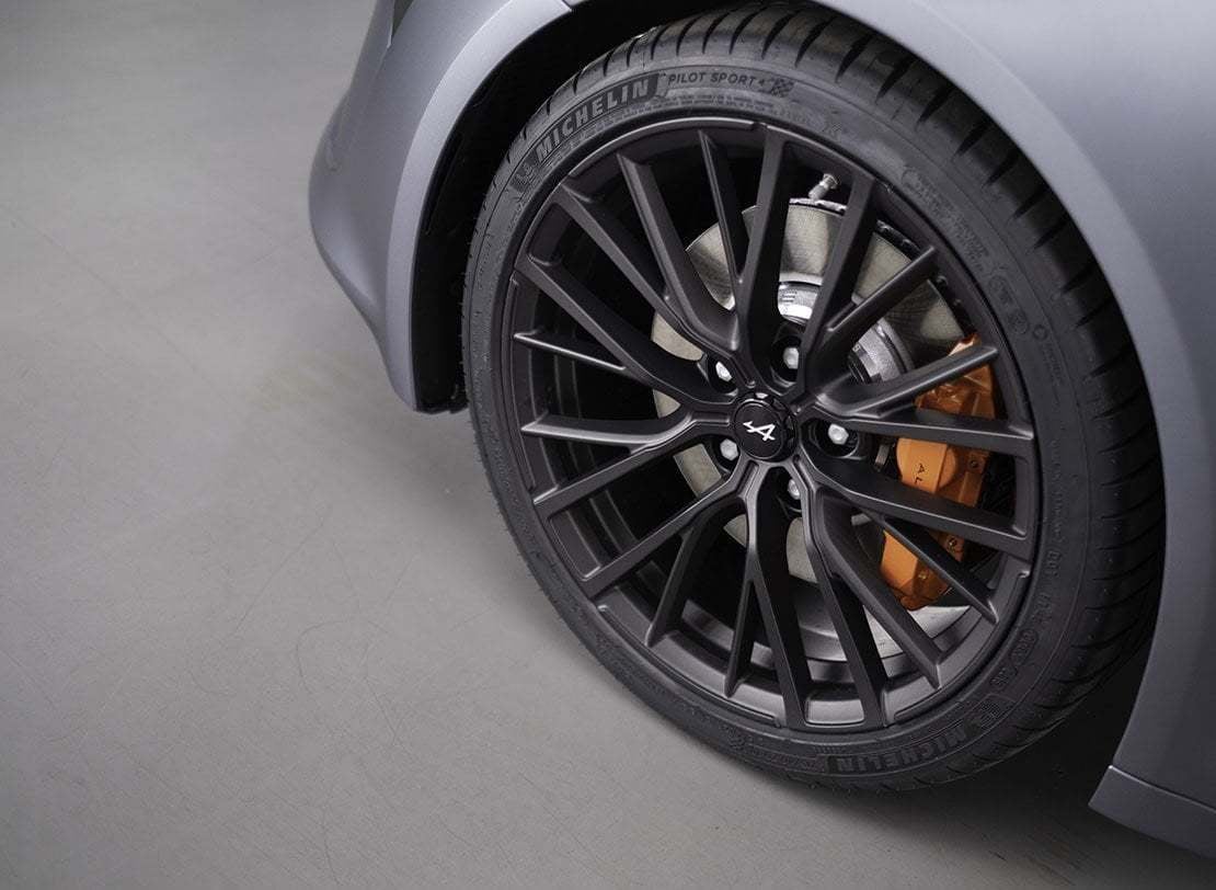 Alpine A110S Gt Race 2019 Gris Tonnerre Mat Blanc Solaire 12 | Comment Précommander L’alpine A110S ?