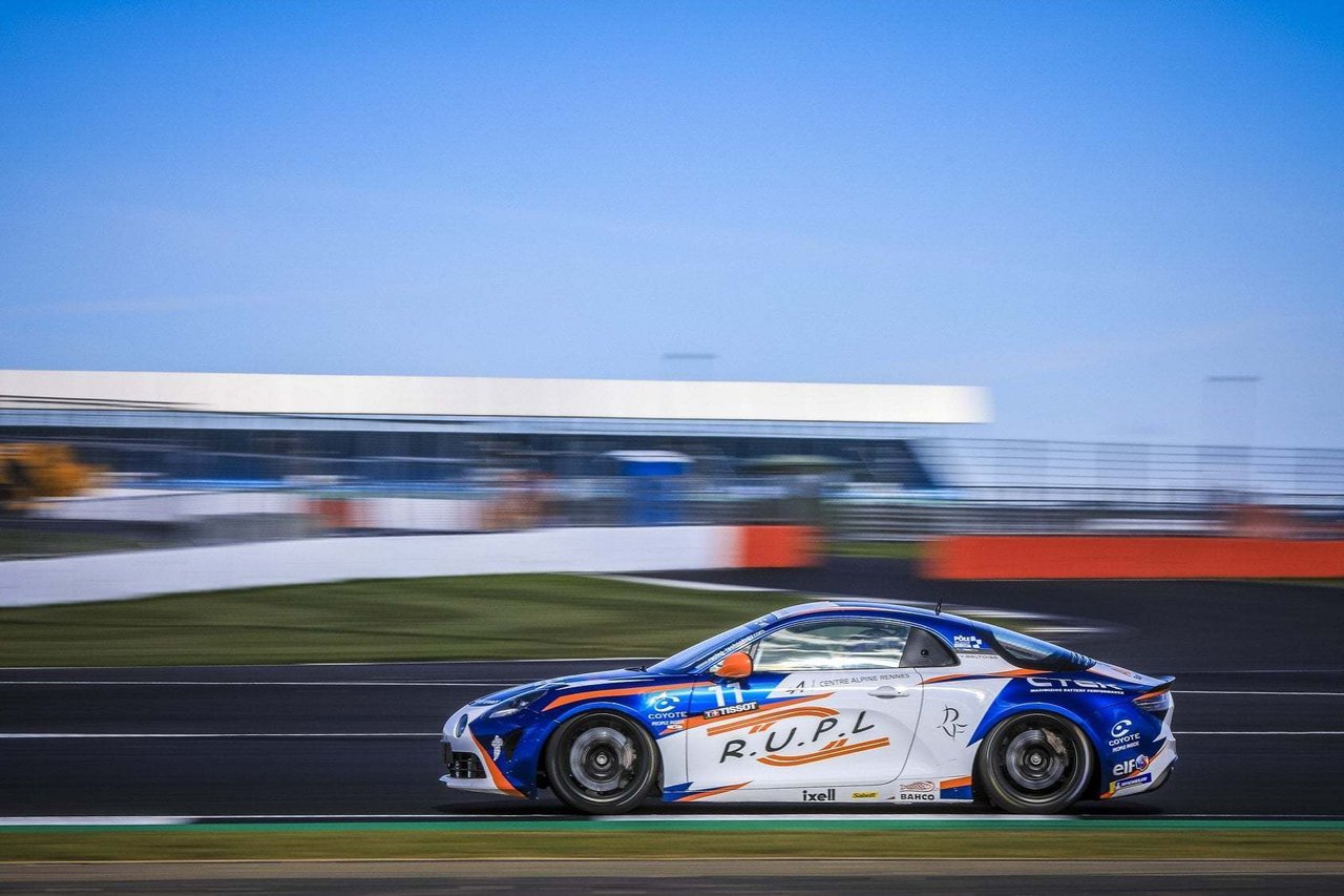 Alpine Elf Europa Cup: Castelli S'Impose À Silverstone ! 15 Alpine Elf Europa Cup 2019 Silverstone Gael Castelli 12 | Alpine Elf Europa Cup: Castelli S'Impose À Silverstone !