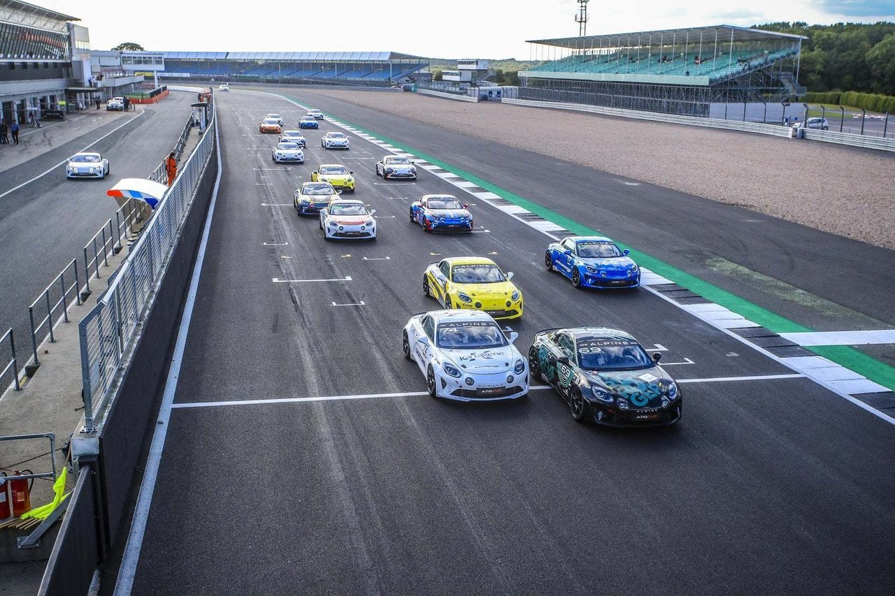 Alpine Elf Europa Cup: Castelli S'Impose À Silverstone ! 9 Alpine Elf Europa Cup 2019 Silverstone Gael Castelli 7 | Alpine Elf Europa Cup: Castelli S'Impose À Silverstone !