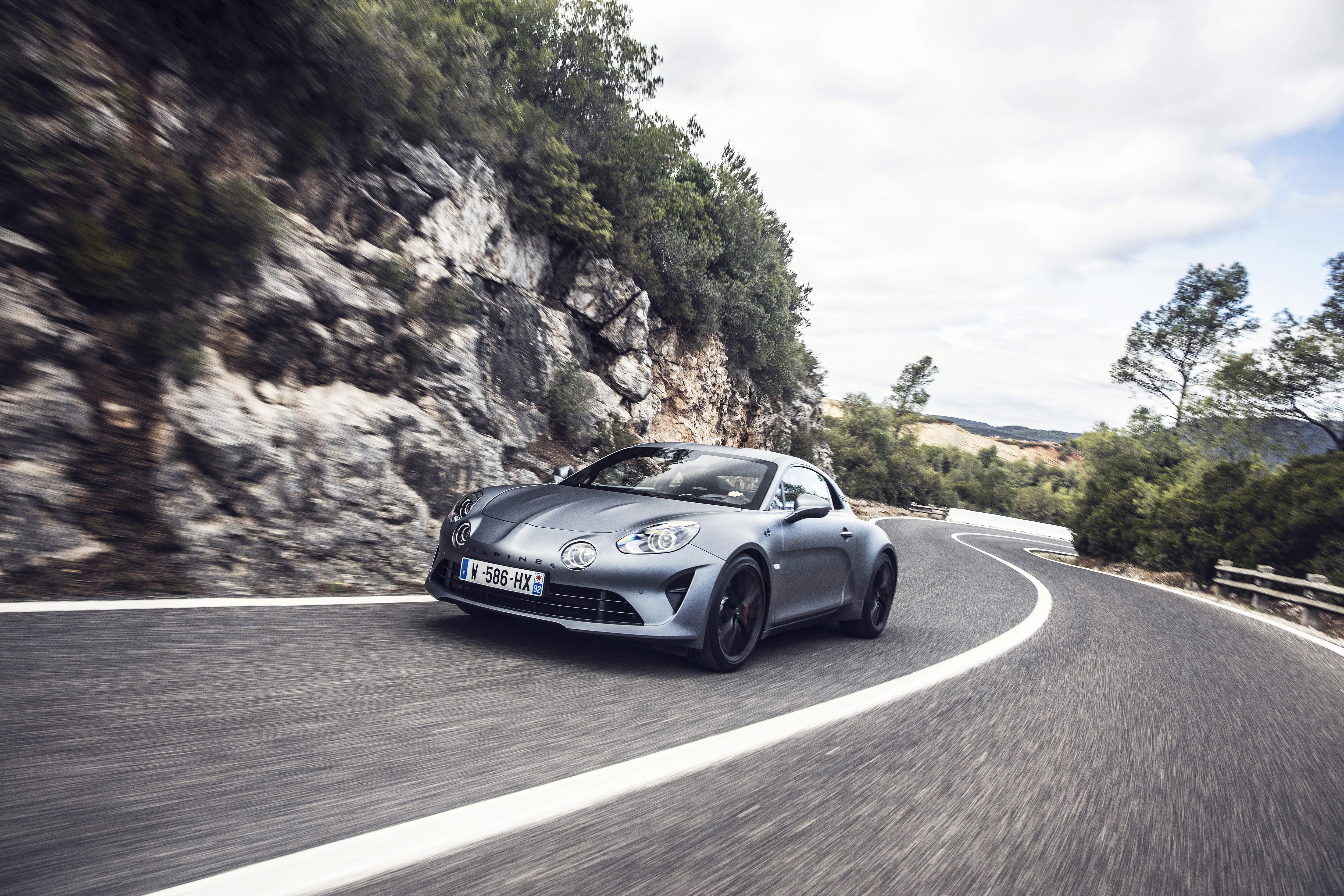 Essais Presse Alpine A110S Au Portugal 2019 Alpine Les Alpinistes 75 | Les Essais Presse De La Nouvelle Alpine A110S S'Annoncent !