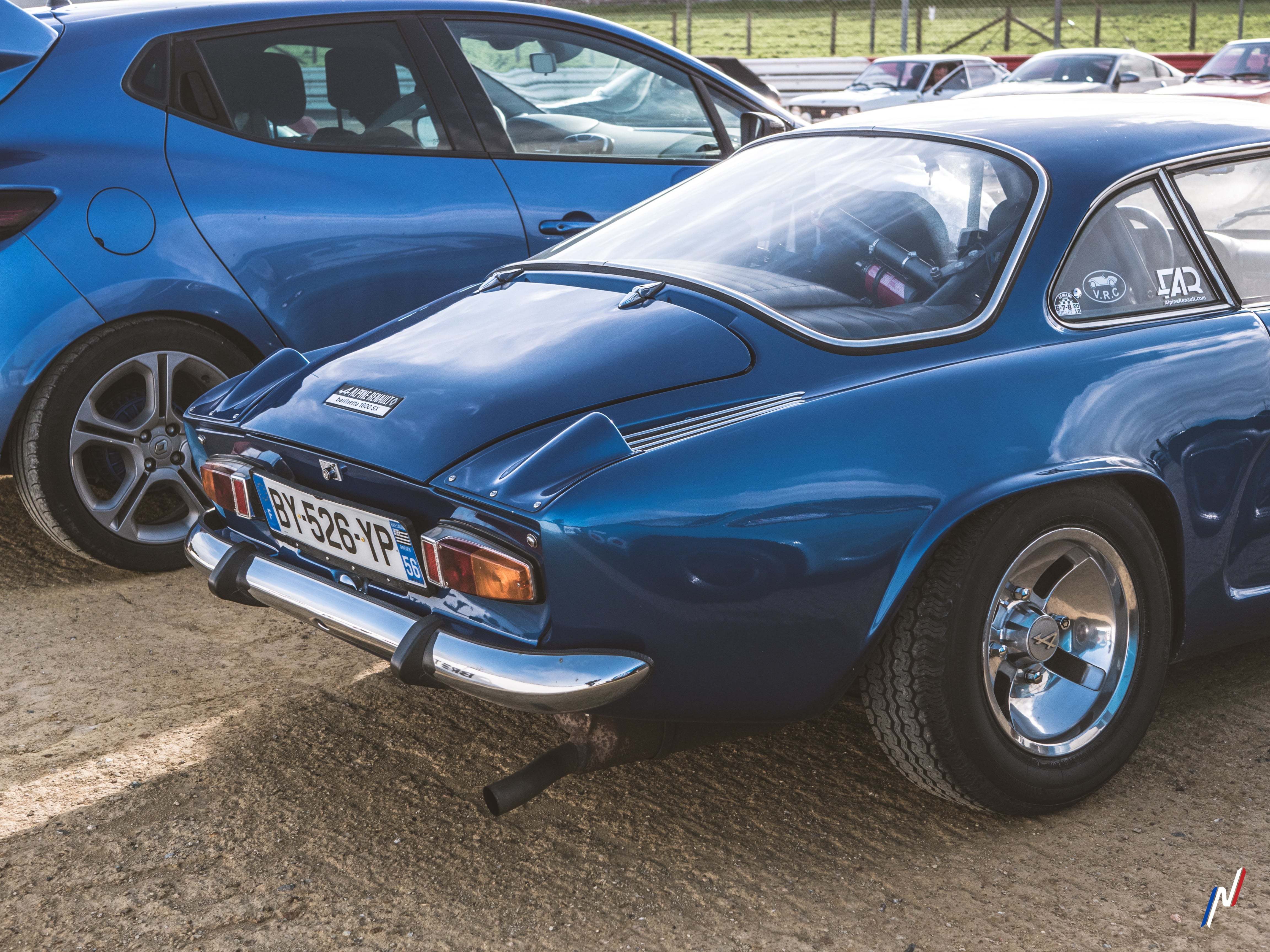 Vitrages Pour Anciennes : Quelles Sont Les Solutions ? 7 Alpine A110
