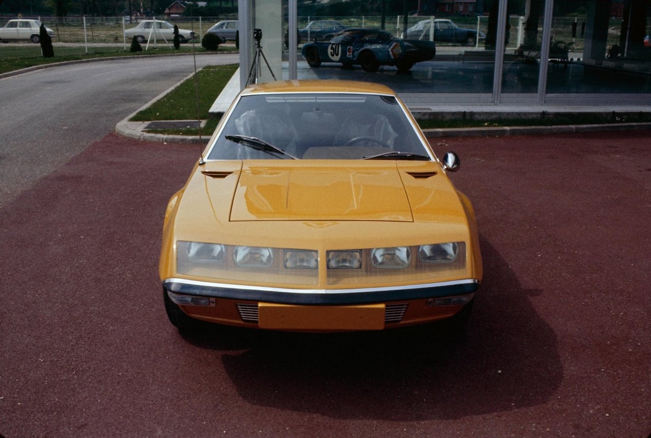 L'Alpine A310 4 Cylindres, En Piste Pour Les Seventies 16 Alpine A310 1600
