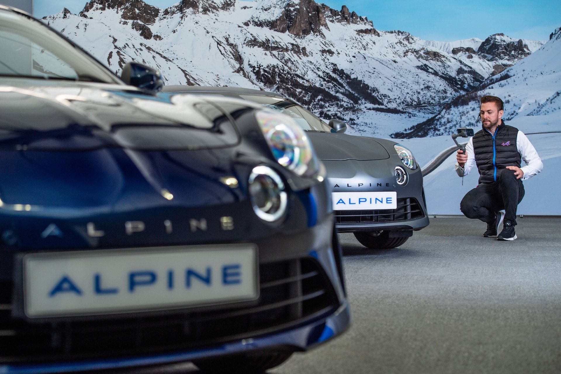 Alpine Showroom Online