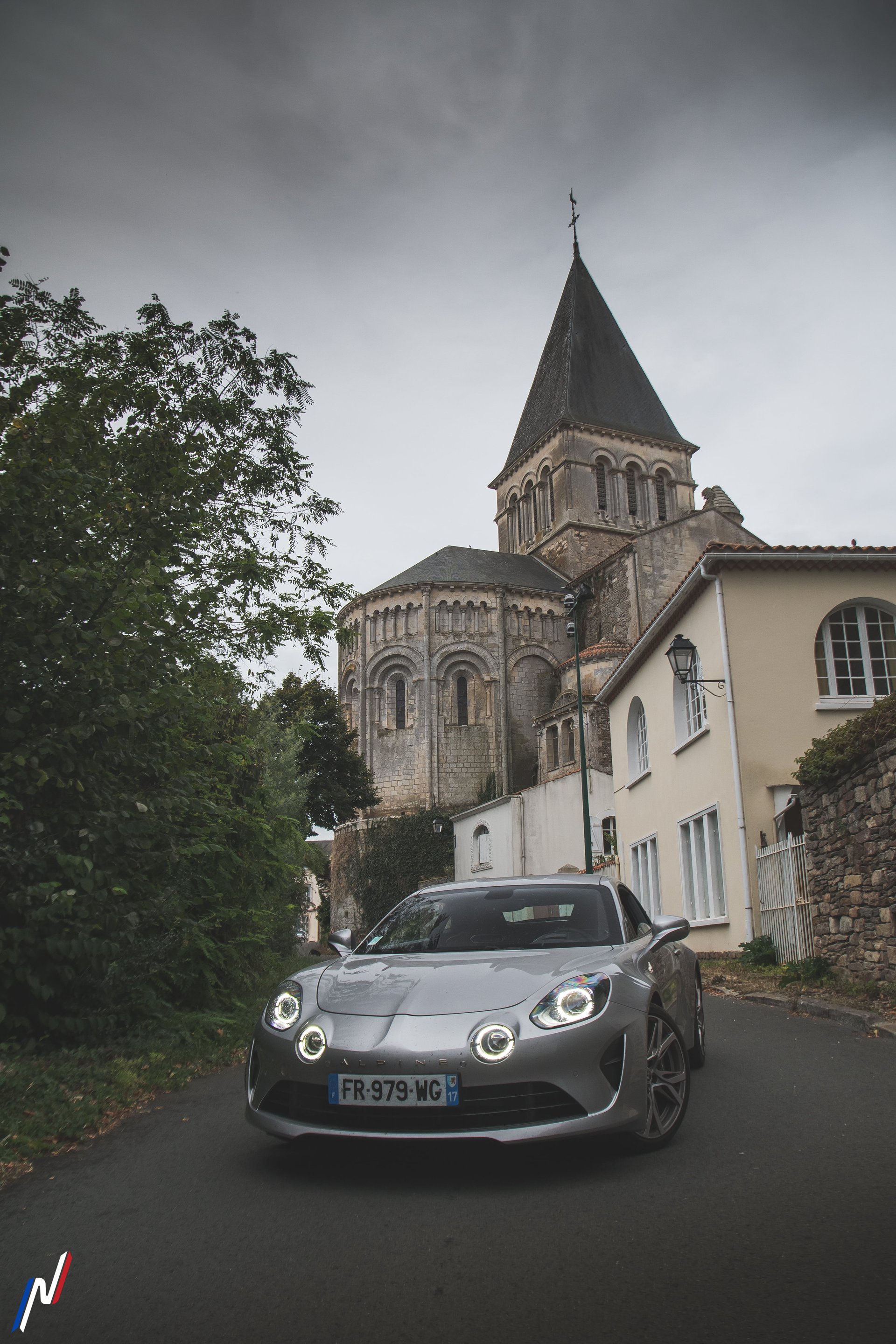 Alpine A110 Legend Gt Centre Alpine La Rochelle 1 | Sous L'Oeil De Gpe-Auto : L'Alpine A110 Légende Gt