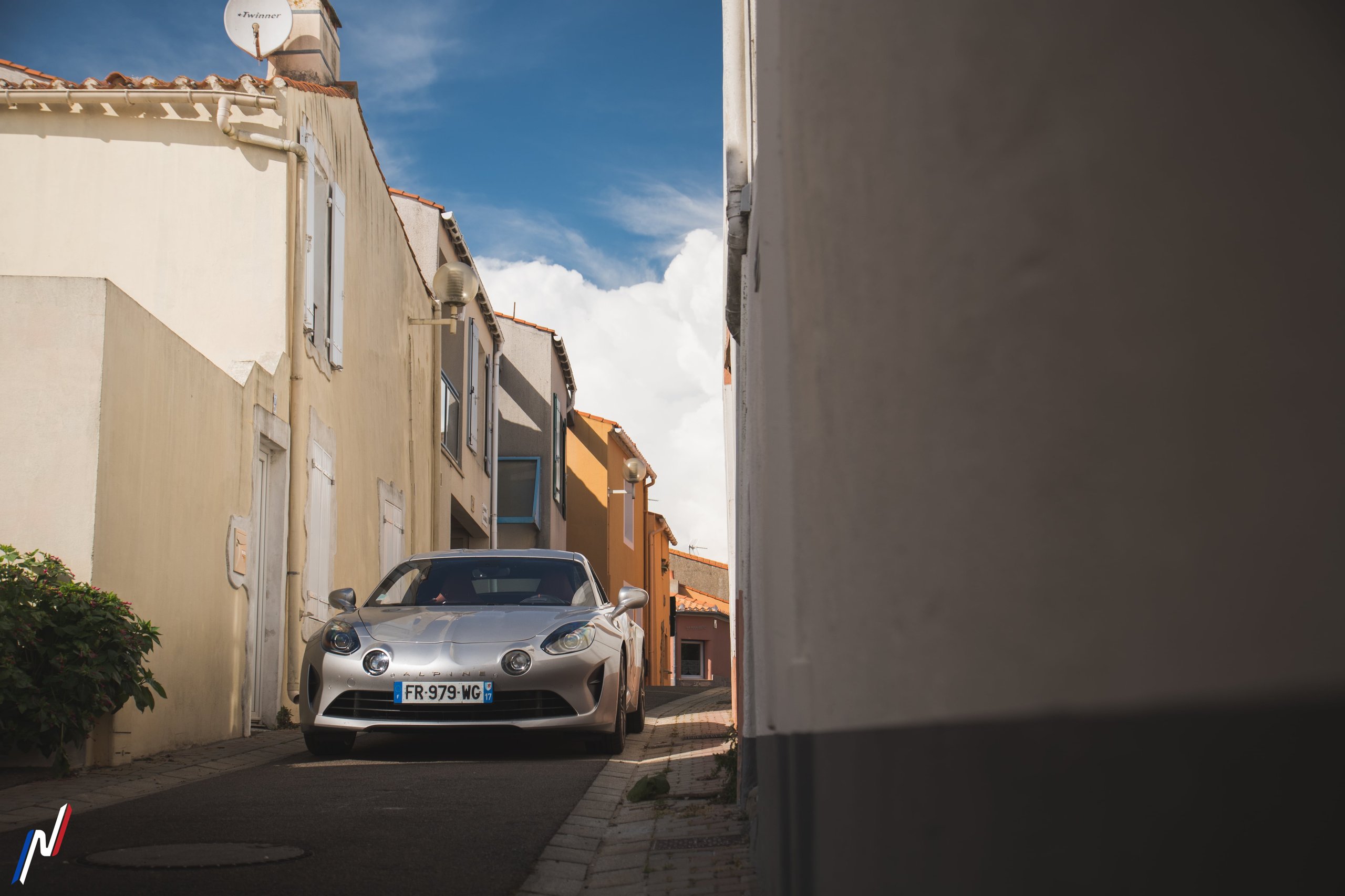 Alpine A110 Legend Gt Centre Alpine La Rochelle 37 | Sous L'Oeil De Gpe-Auto : L'Alpine A110 Légende Gt