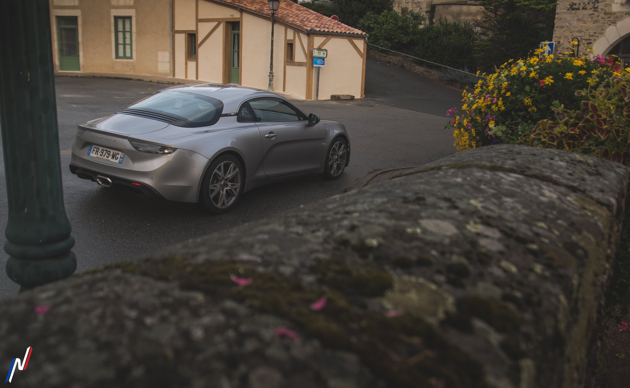 Alpine A110 Legend Gt Centre Alpine La Rochelle 39 | Sous L'Oeil De Gpe-Auto : L'Alpine A110 Légende Gt