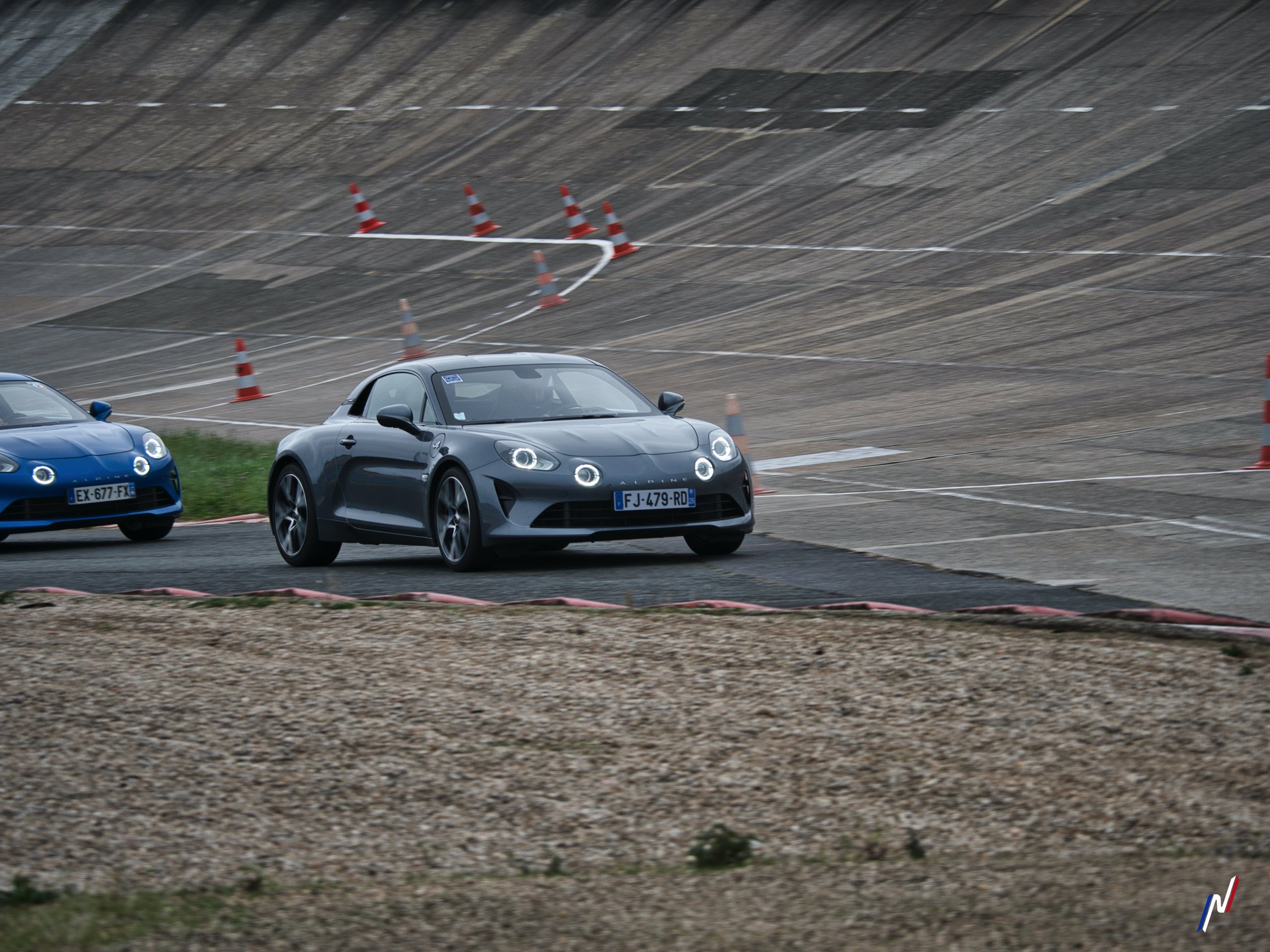 Liberté Egalité Roulez ! Le Plein D'Alpine En 2020 83 Liberte Egalite Roulez Alpine A110 A310 Montlhery 2020 P1300173 Alpine Planet | Liberté Egalité Roulez ! Le Plein D'Alpine En 2020