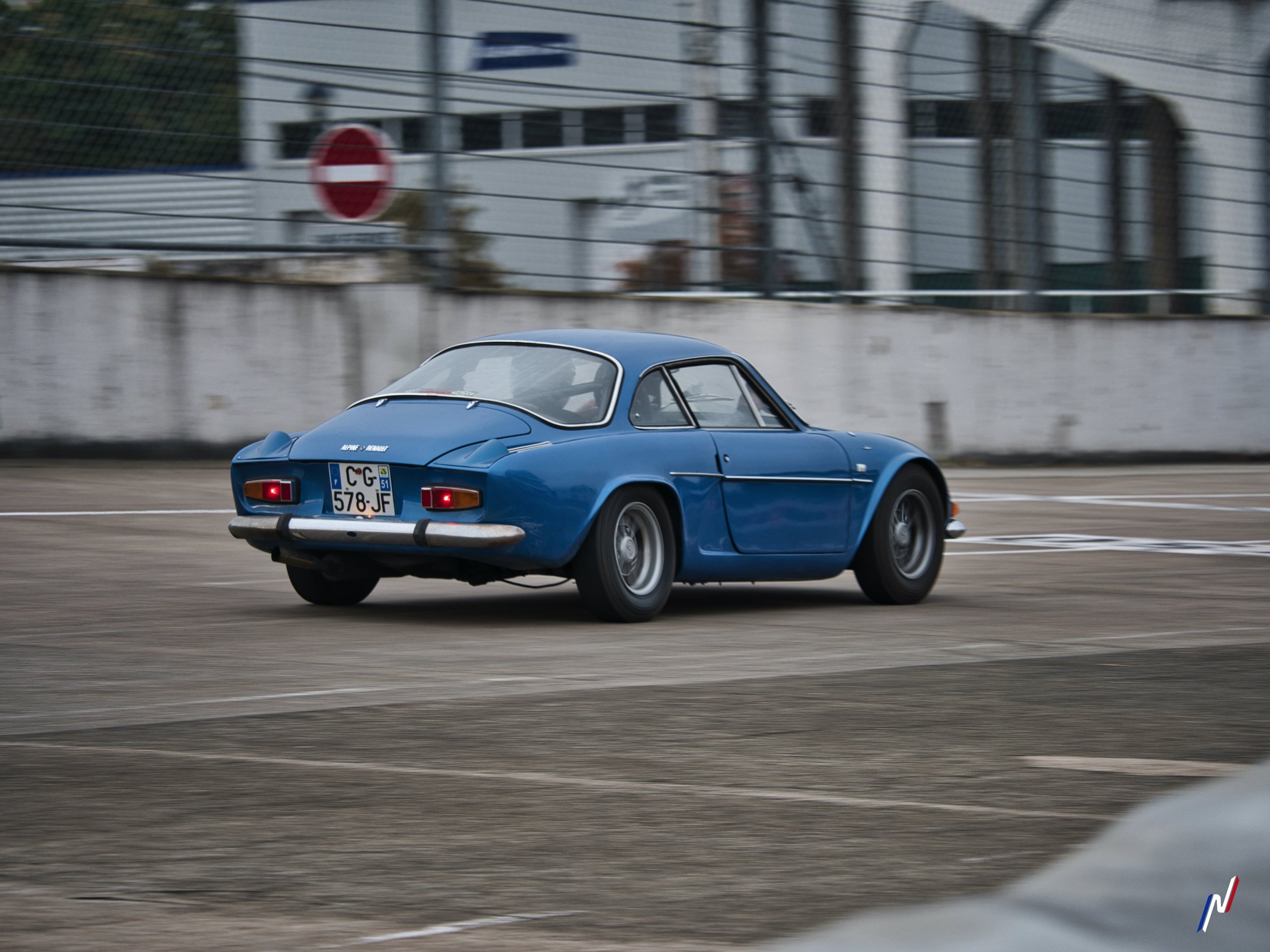Liberté Egalité Roulez ! Le Plein D'Alpine En 2020 86 Liberte Egalite Roulez Alpine A110 A310 Montlhery 2020 P1300211 Alpine Planet | Liberté Egalité Roulez ! Le Plein D'Alpine En 2020
