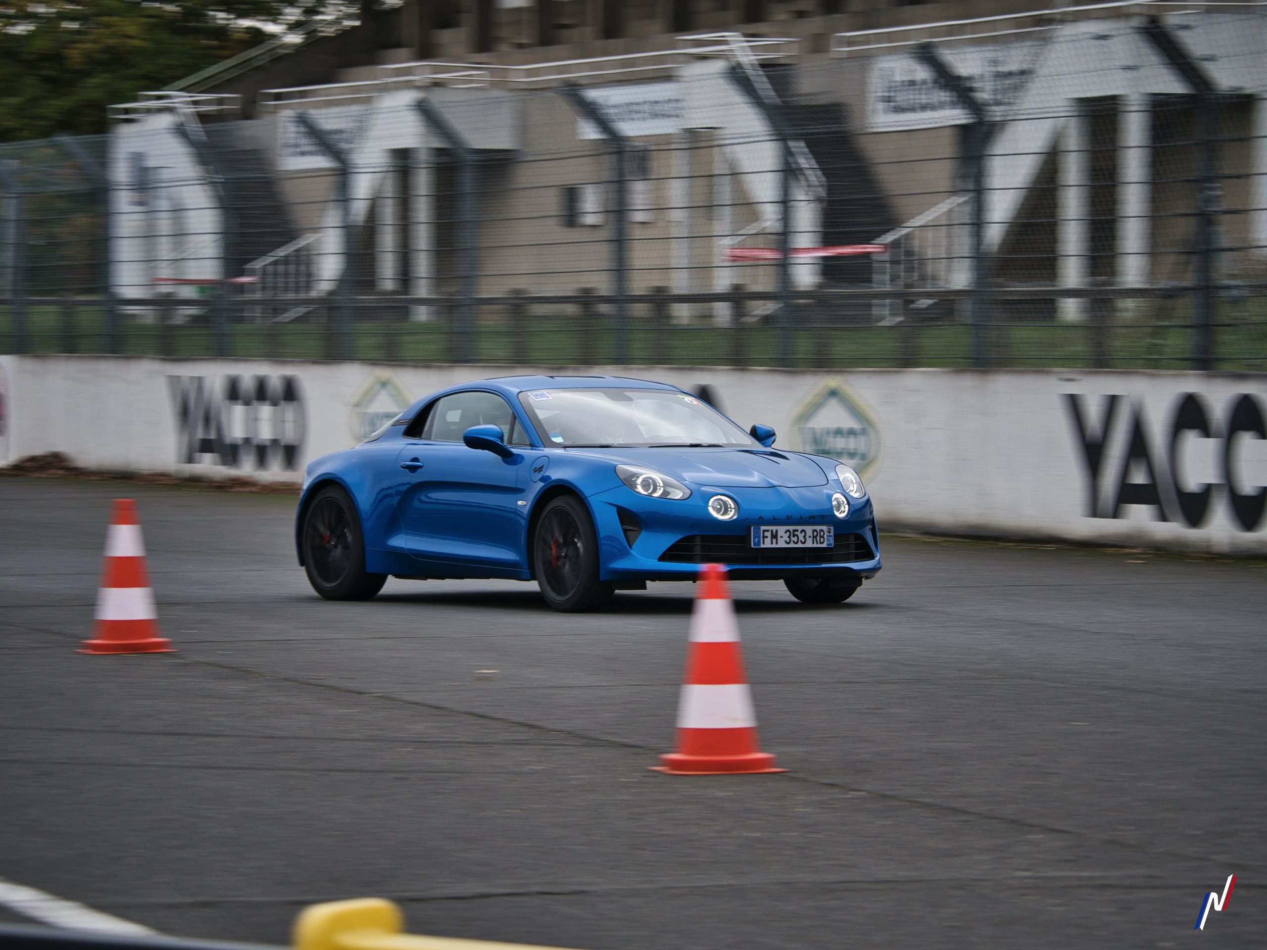 Liberté Egalité Roulez ! Le Plein D'Alpine En 2020 88 Liberte Egalite Roulez Alpine A110 A310 Montlhery 2020 P1300282 Alpine Planet | Liberté Egalité Roulez ! Le Plein D'Alpine En 2020