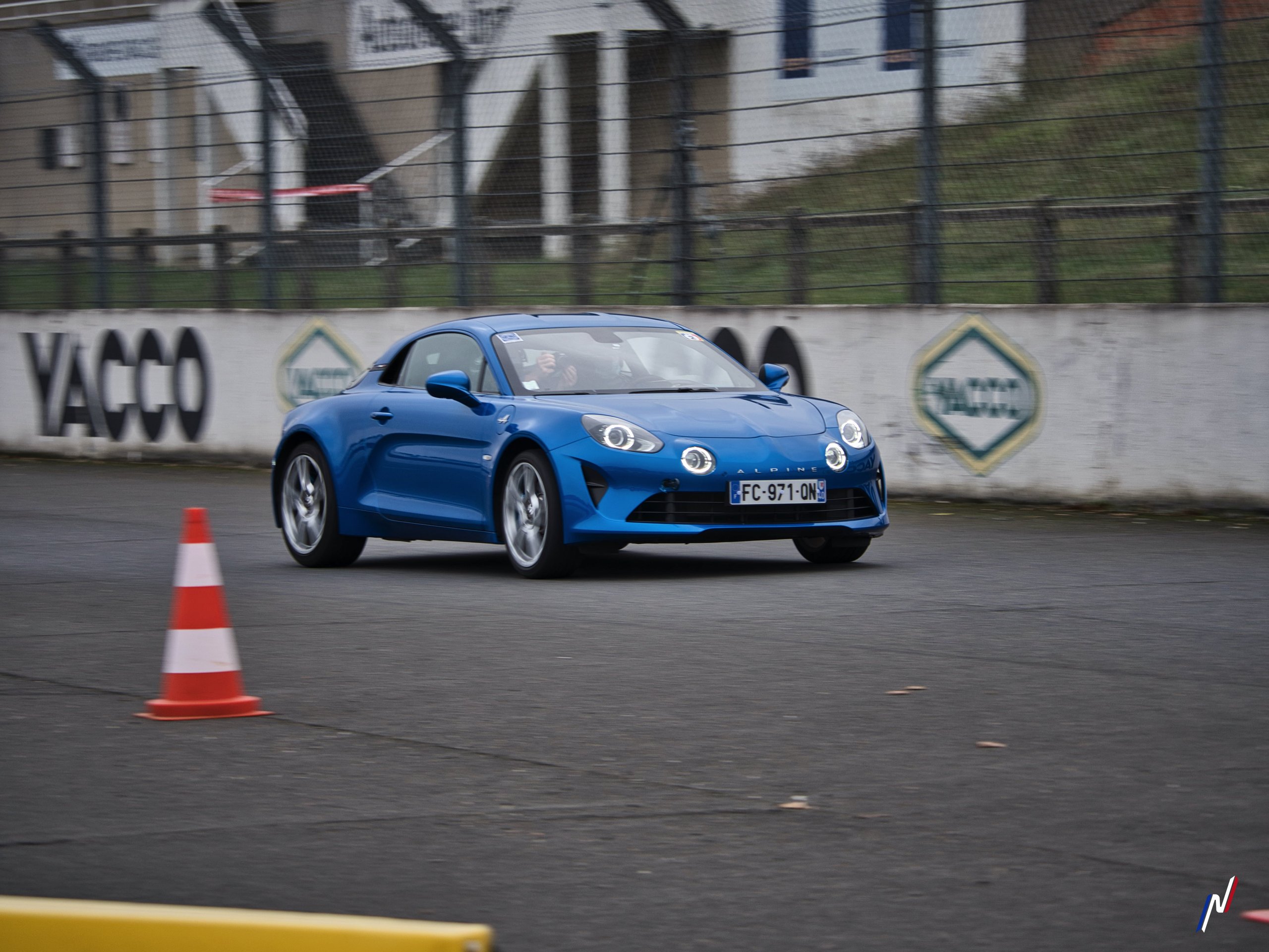Liberté Egalité Roulez ! Le Plein D'Alpine En 2020 90 Liberte Egalite Roulez Alpine A110 A310 Montlhery 2020 P1300289 Alpine Planet | Liberté Egalité Roulez ! Le Plein D'Alpine En 2020