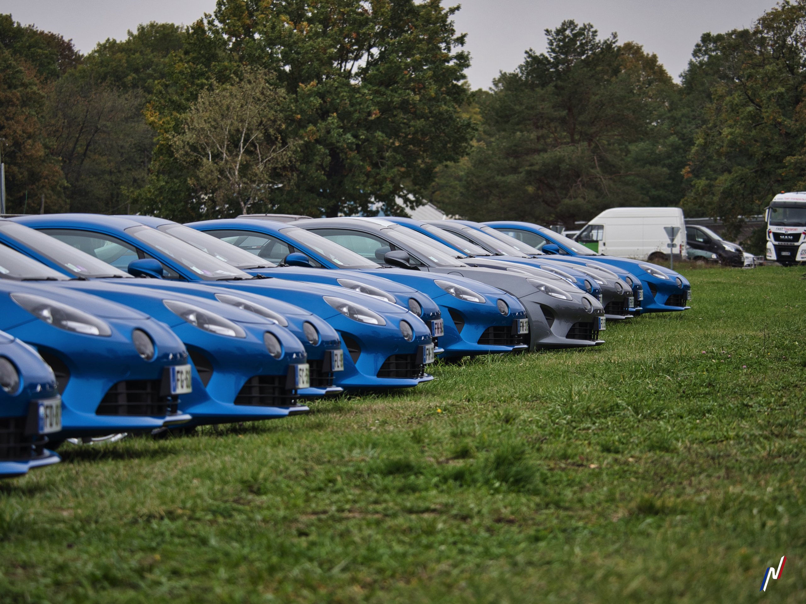 Liberté Egalité Roulez ! Le Plein D'Alpine En 2020 40 Liberte Egalite Roulez Alpine A110 A310 Montlhery 2020 P1300483 Alpine Planet | Liberté Egalité Roulez ! Le Plein D'Alpine En 2020
