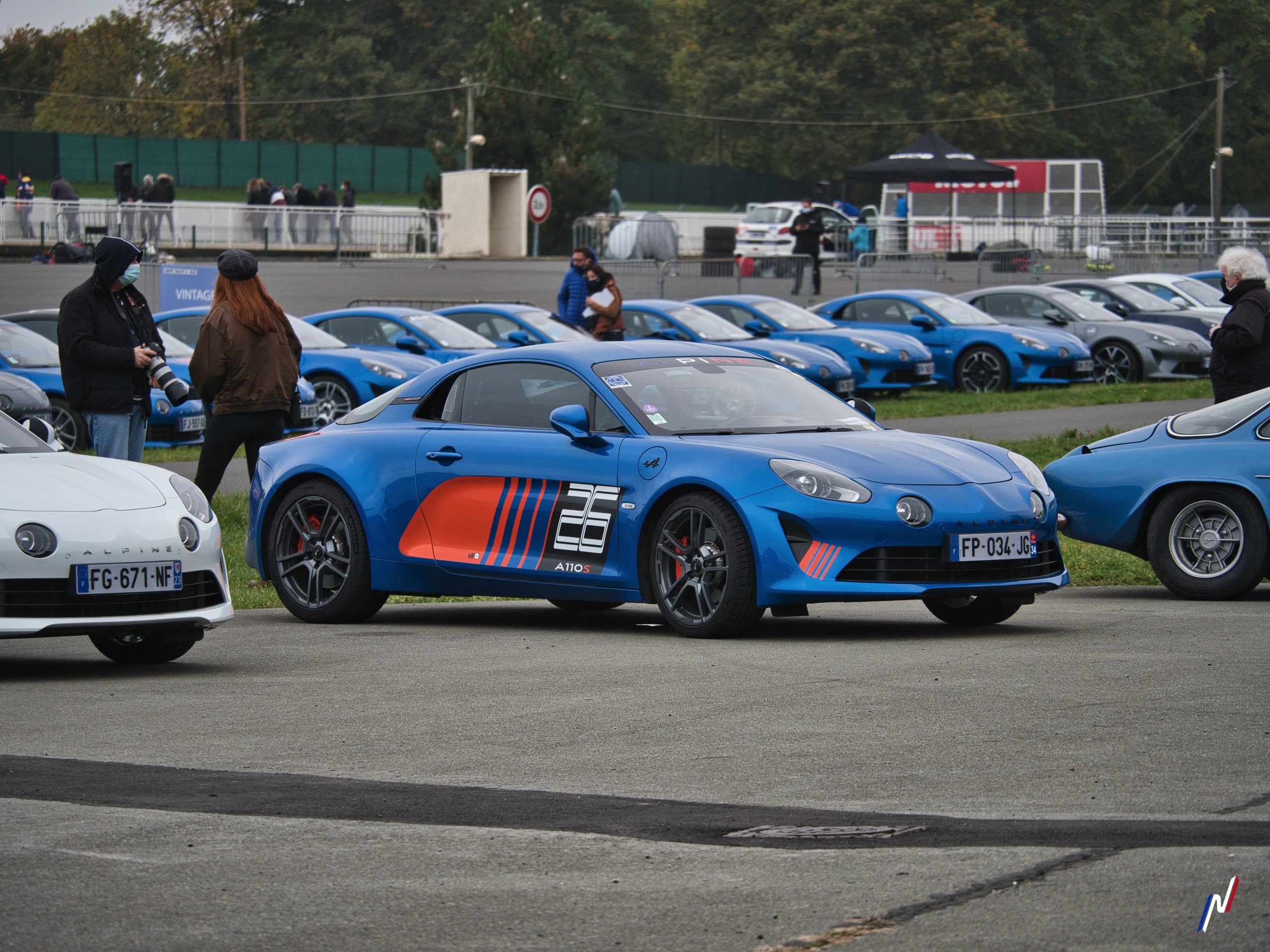 Liberté Egalité Roulez ! Le Plein D'Alpine En 2020 39 Liberte Egalite Roulez Alpine A110 A310 Montlhery 2020 P1300489 Alpine Planet | Liberté Egalité Roulez ! Le Plein D'Alpine En 2020