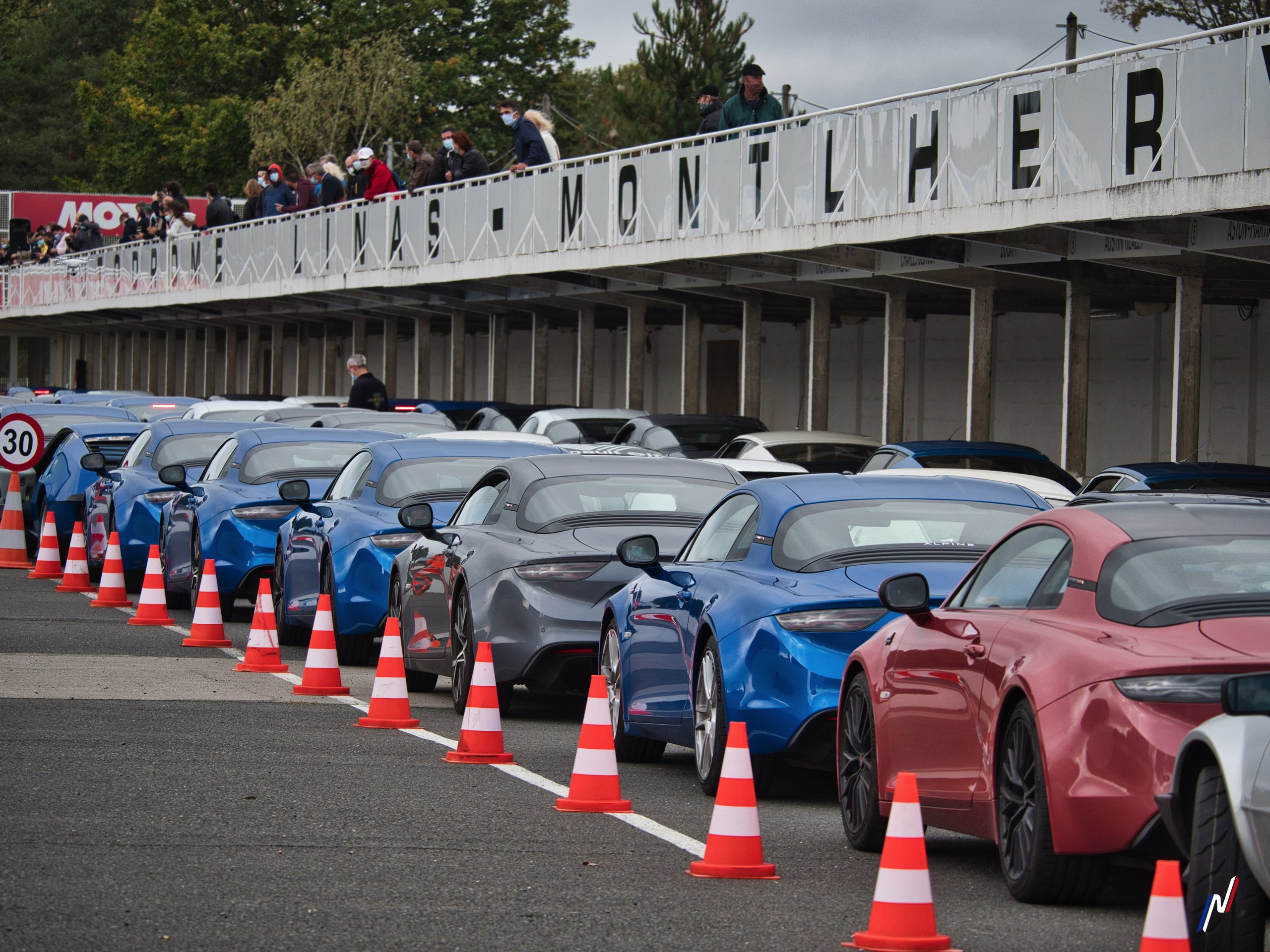 Liberté Egalité Roulez ! Le Plein D'Alpine En 2020 54 Liberte Egalite Roulez Alpine A110 A310 Montlhery 2020 P1300582 Alpine Planet | Liberté Egalité Roulez ! Le Plein D'Alpine En 2020
