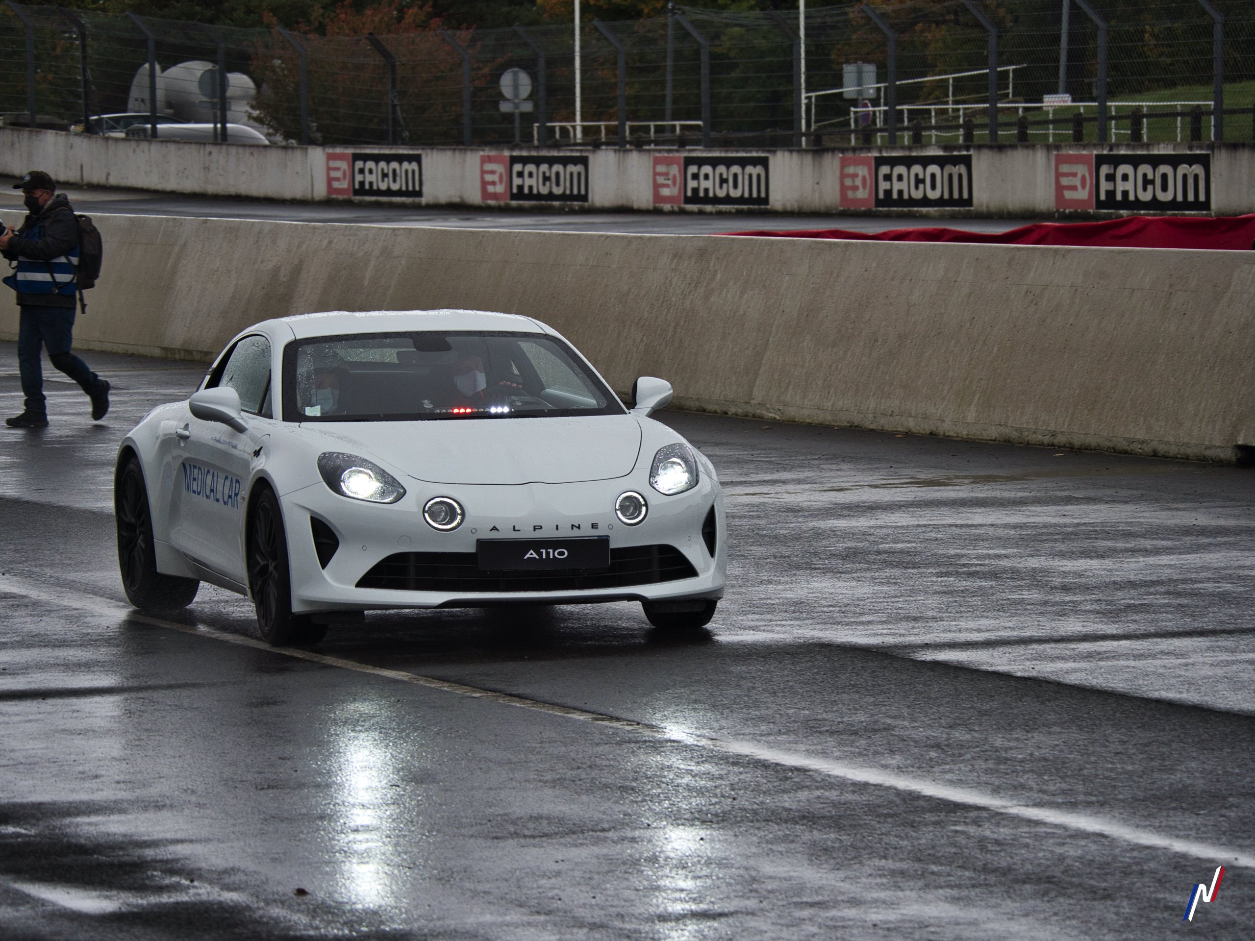 Liberté Egalité Roulez ! Le Plein D'Alpine En 2020 61 Liberte Egalite Roulez Alpine A110 A310 Montlhery 2020 P1300941 Alpine Planet | Liberté Egalité Roulez ! Le Plein D'Alpine En 2020