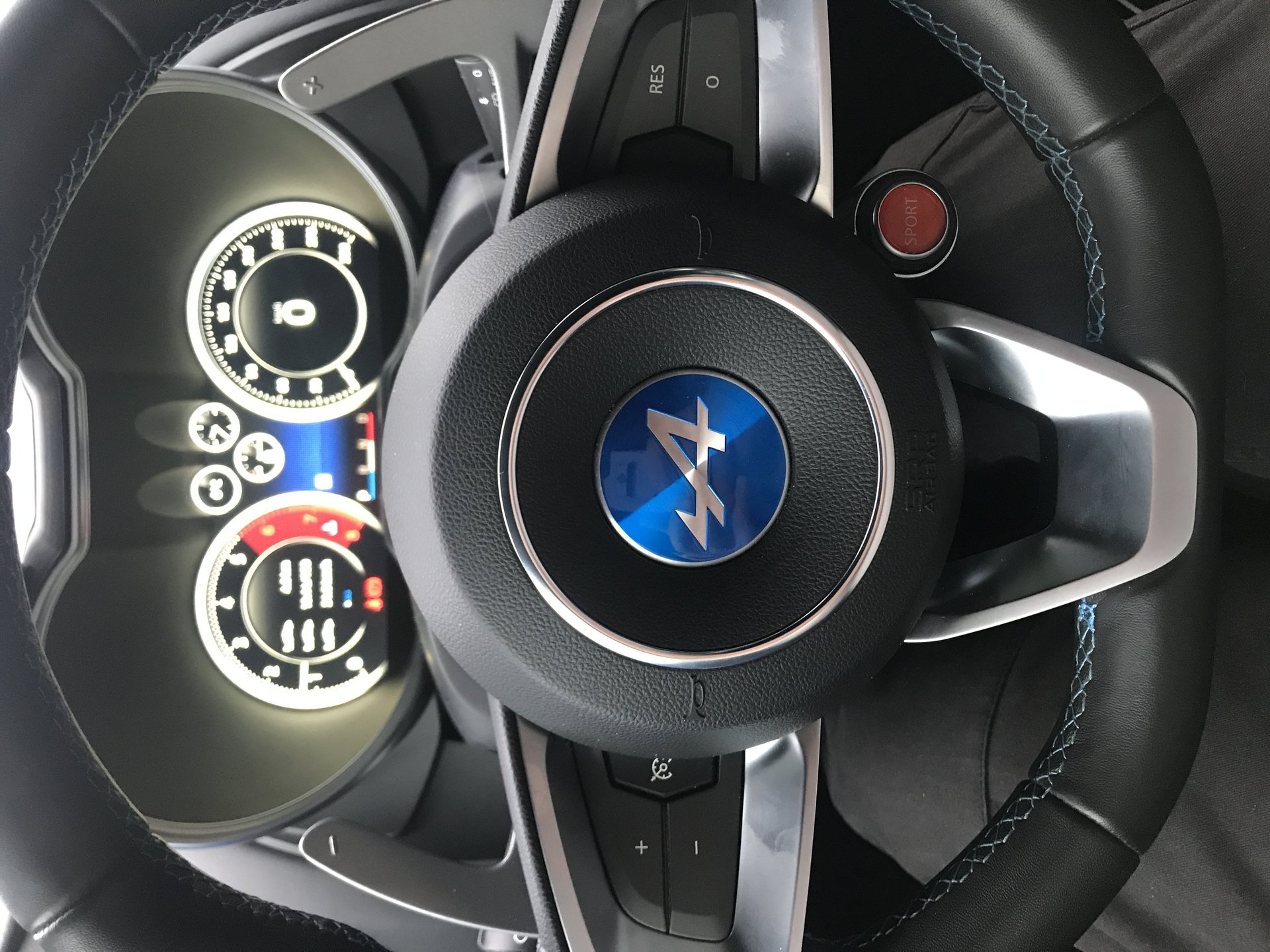 A L’essai : Alpine A110, Des Sensations Pures. 5 0A21D88D 025B 4108 8Dc8 390A5A0Dff3A | A L’essai : Alpine A110, Des Sensations Pures.