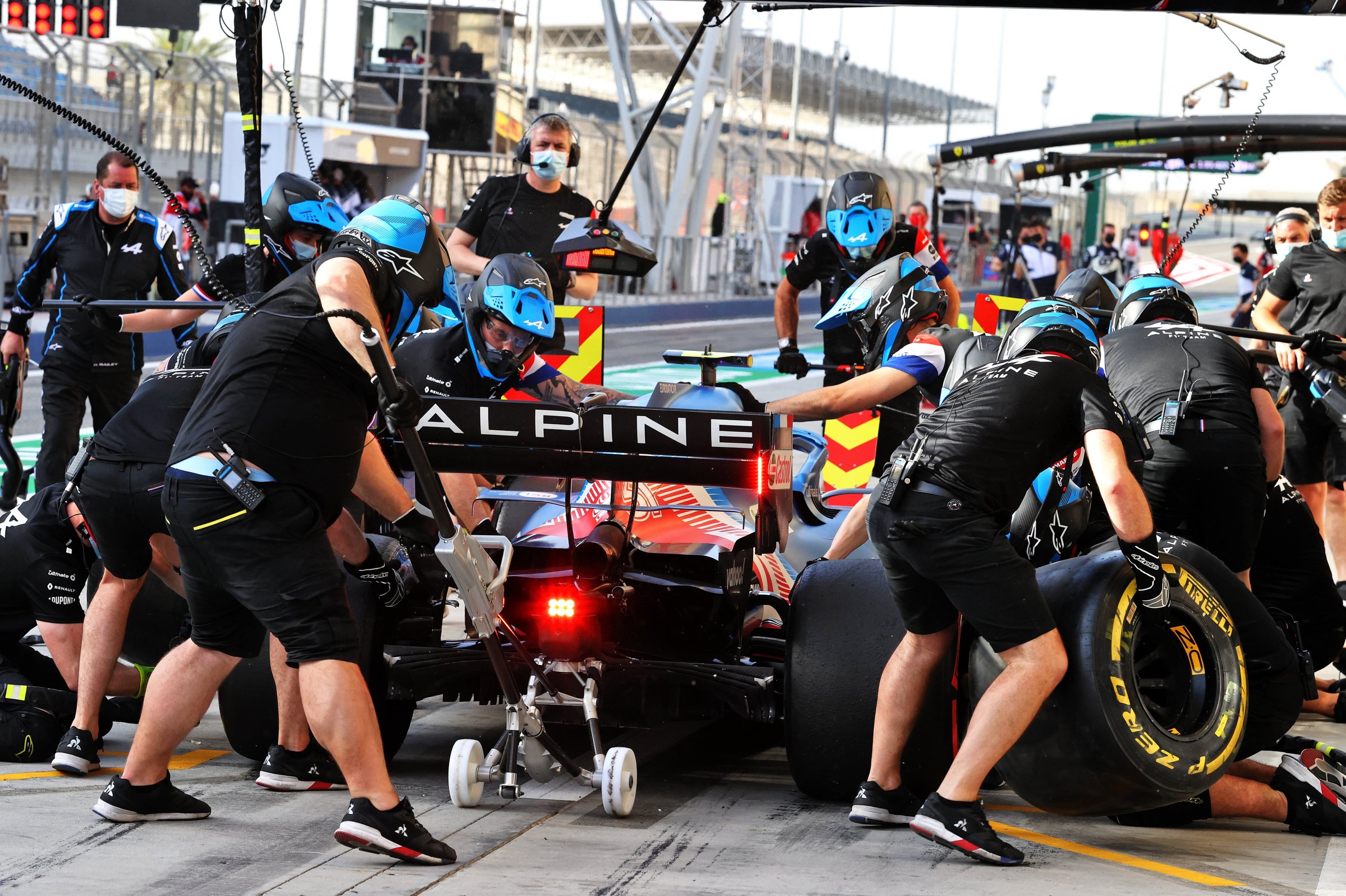 Alpine F1 Team Alonso Ocon A521 Bahrein