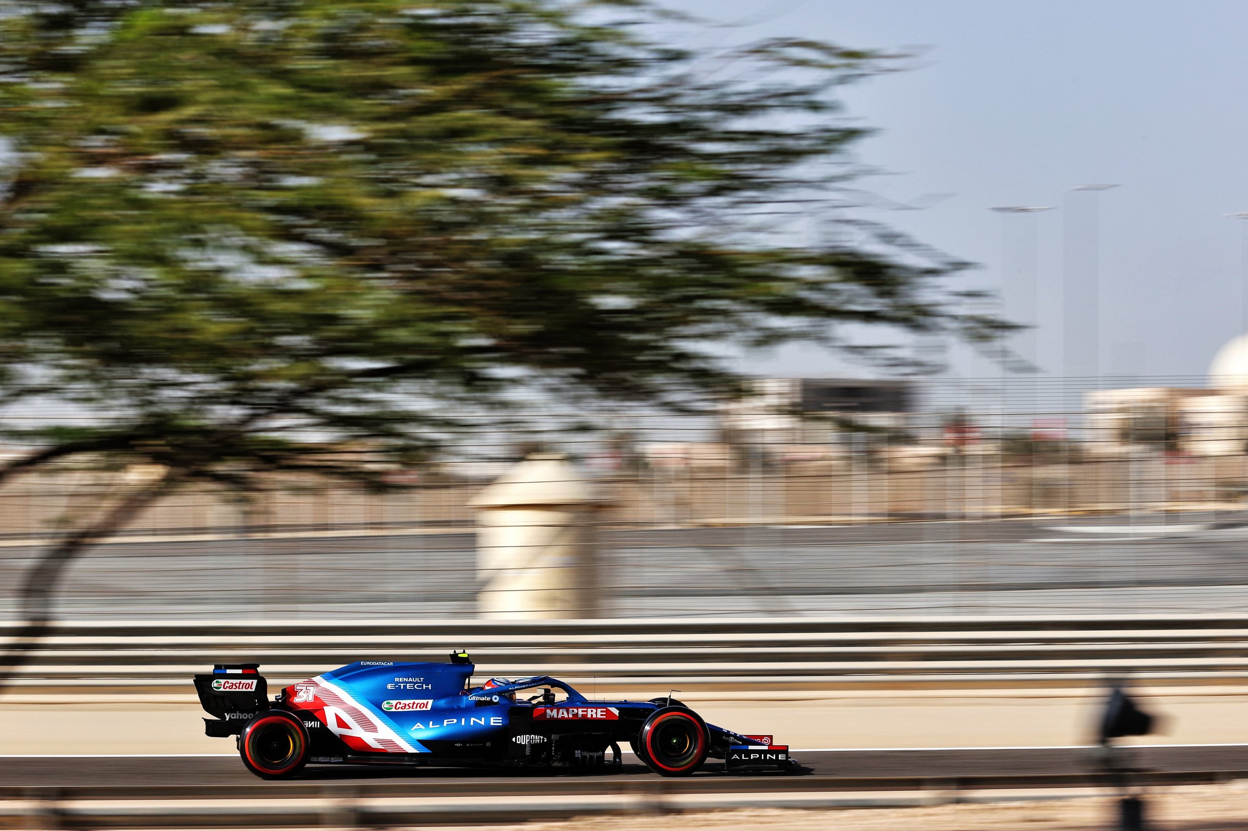 Alpine F1 Team Alonso Ocon A521 Bahrein