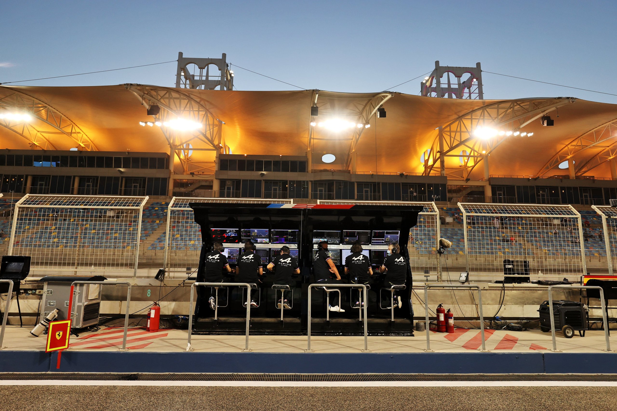 Alpine F1 Team Alonso Ocon A521 Bahrein