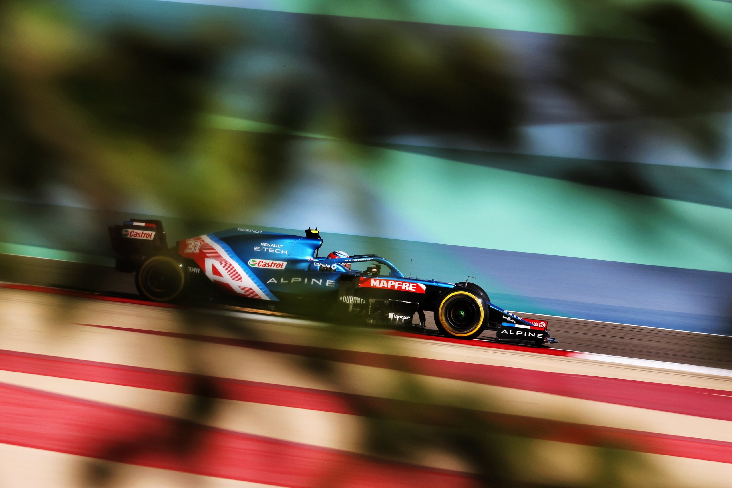 Alpine F1 Team Alonso Ocon A521 Bahrein