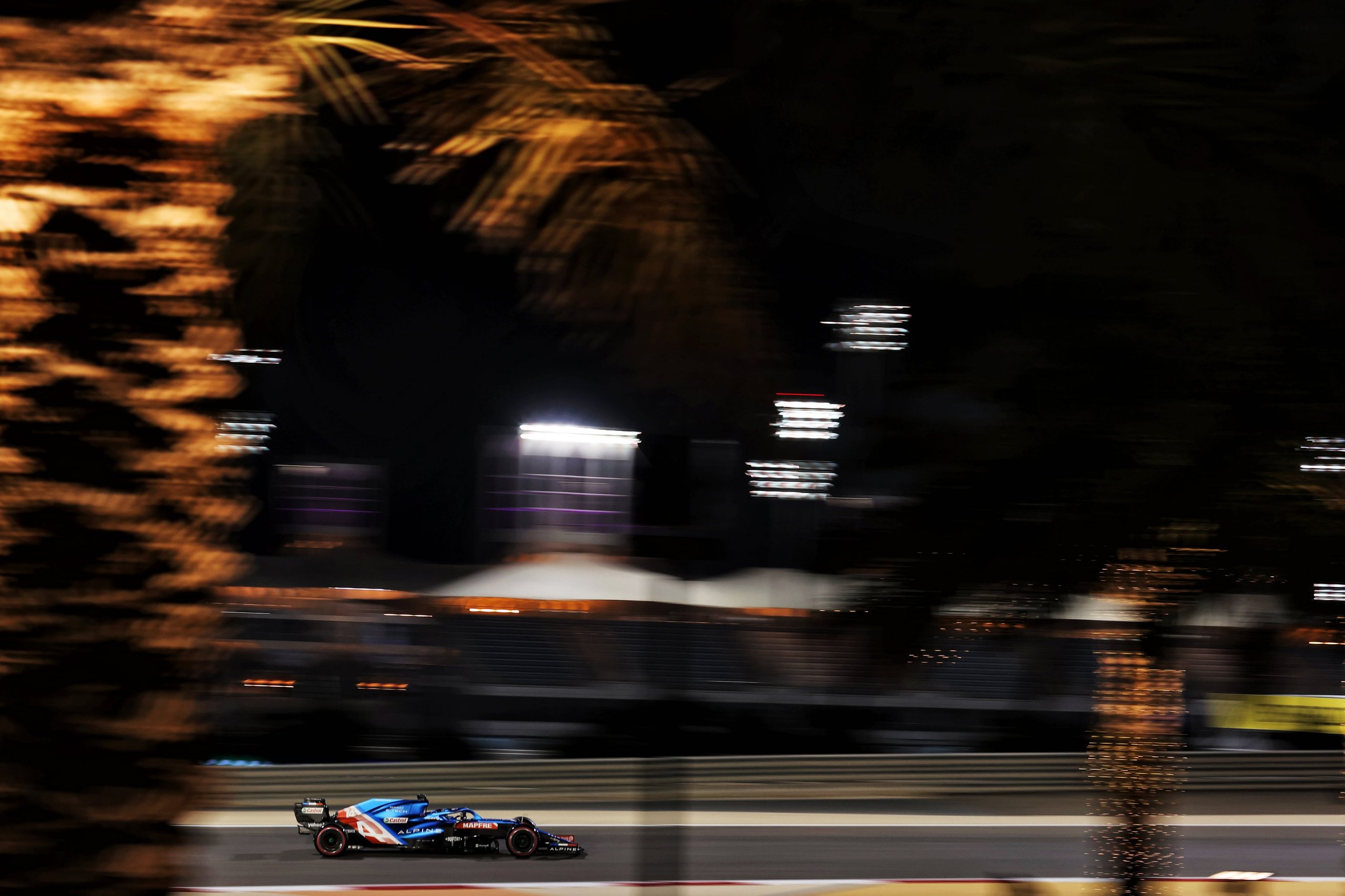 Alpine F1 Team : Une Course Difficile Pour Les Tricolores À Bahreïn 17 Alpine F1 Team Alonso Ocon A521 Bahrein