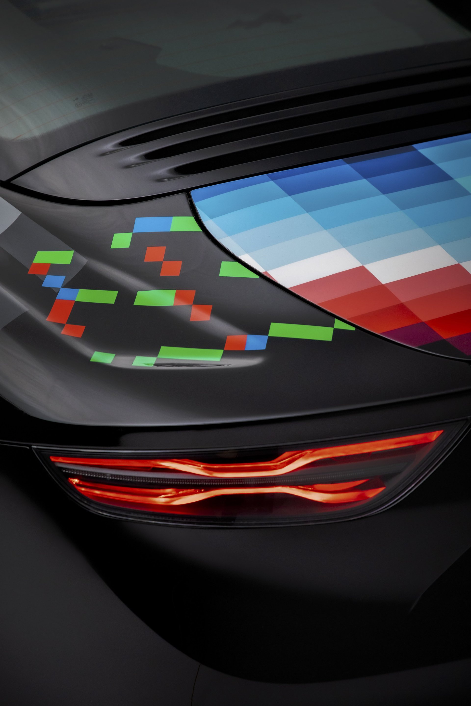 Alpine A110 X Felipe Pantone , Le Plein De Couleurs Pour 125.000€ 8 Alpine A110 X Felipe Pantone