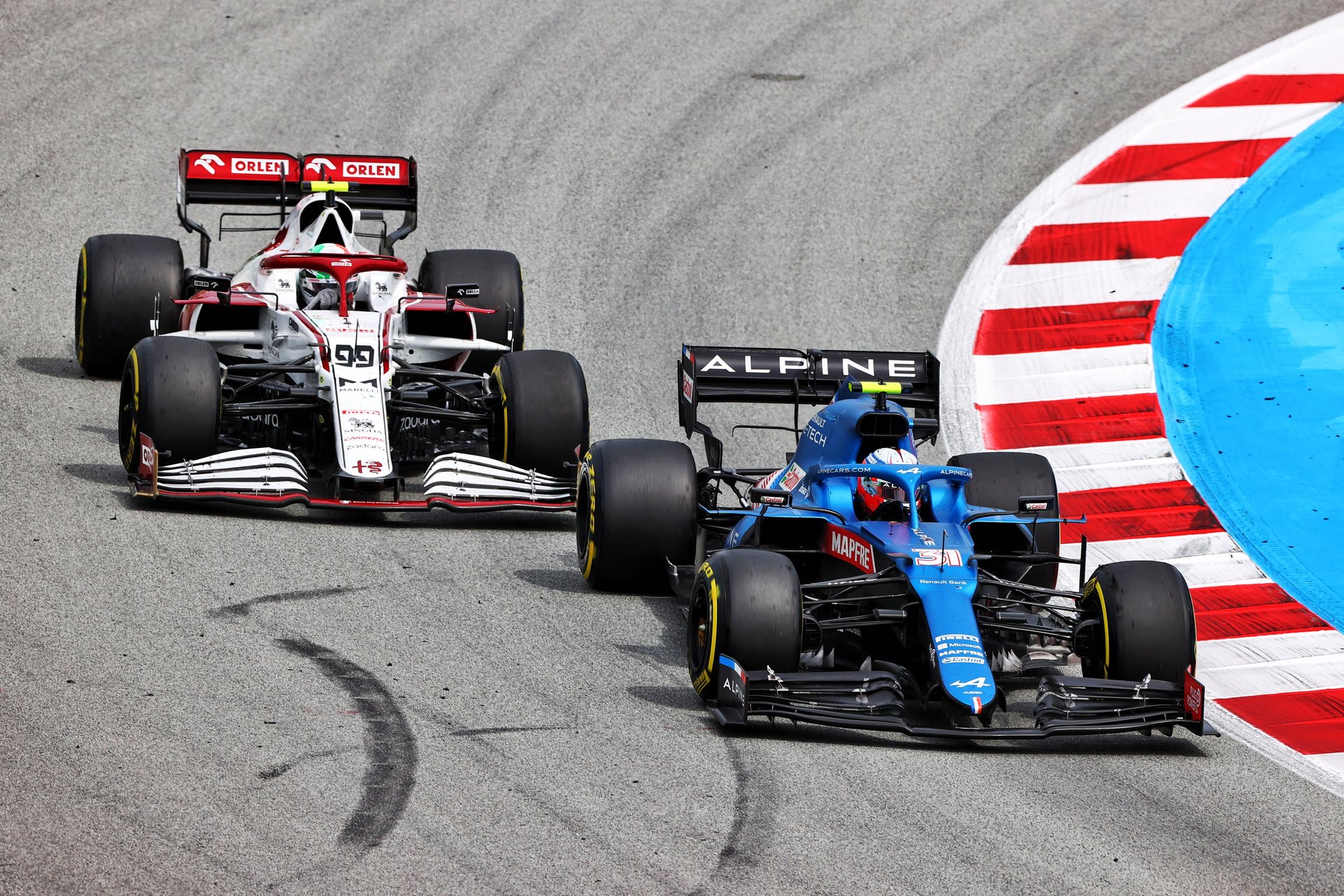 Alpine F1 Team N'A Pas Réussi À Confirmer En Course Au Gp D'Espagne 2021 15 Alpine F1 Team A521 Alonso Ocon Grand Prix Espagne 2021 Course 12 Scaled | Alpine F1 Team N'A Pas Réussi À Confirmer En Course Au Gp D'Espagne 2021