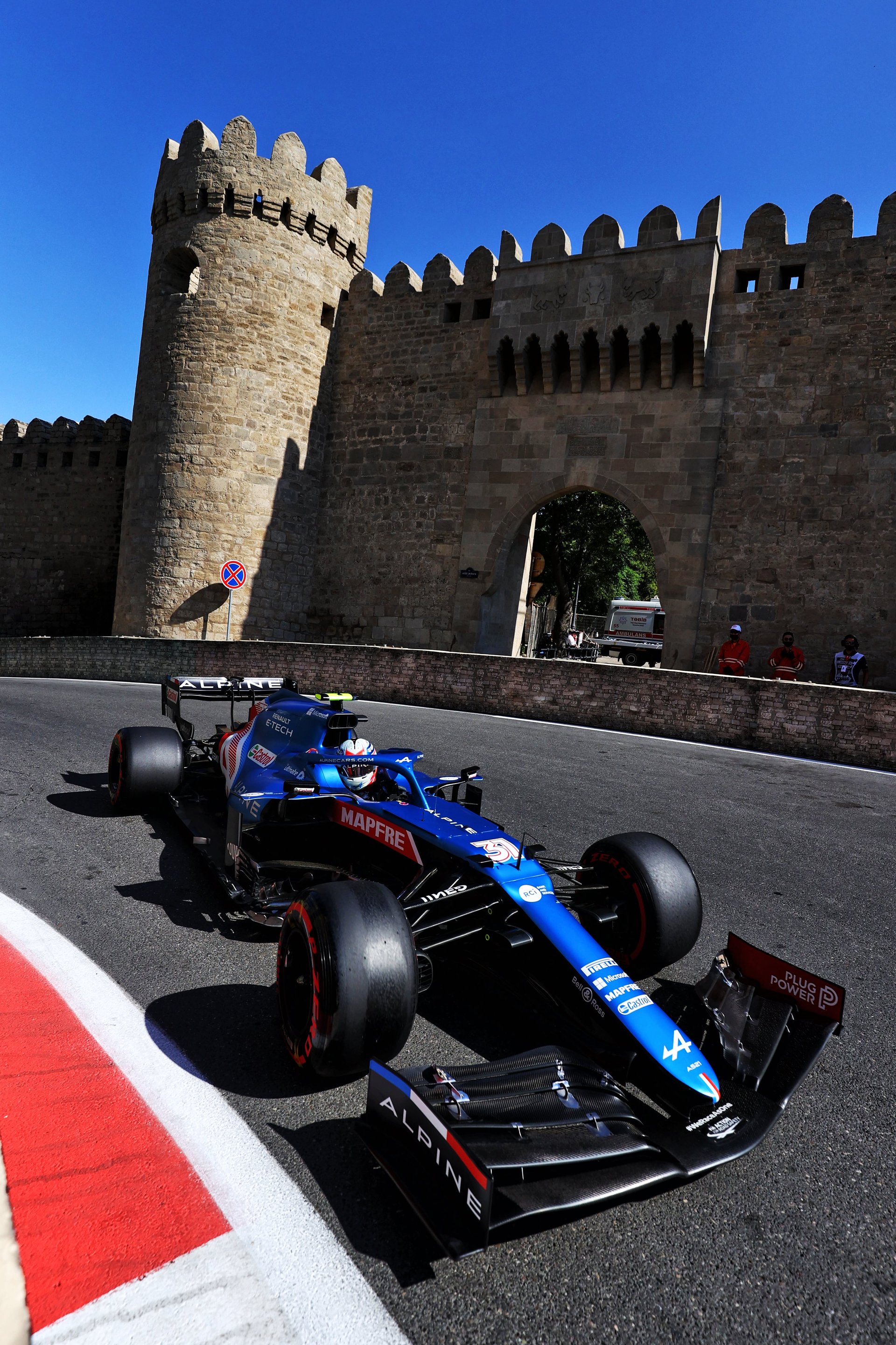 Alonso Offre Huit Précieux Points À Alpine F1 Team Sur L'Épreuve De Bakou 15 Alpine F1 Azebaijan Grand Prix Baku Alonso Ocon 2021 21 | Alonso Offre Huit Précieux Points À Alpine F1 Team Sur L'Épreuve De Bakou