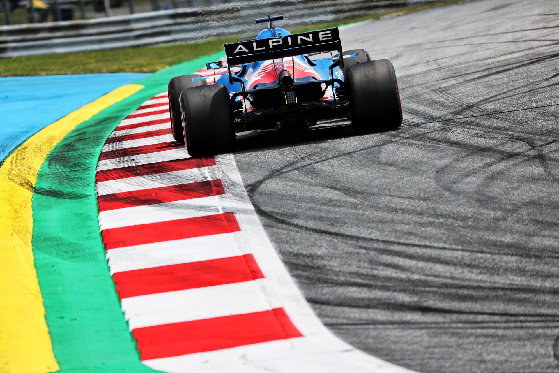 Alpine F1 : Alonso Réitère La Q3 Et Ocon Trébuche En Q1 À Spielberg 7 Alpine F1 Team Alonso Ocon Autriche Steiermark Grand Prix Spielberg A521 2021 22 Scaled | Alpine F1 : Alonso Réitère La Q3 Et Ocon Trébuche En Q1 À Spielberg