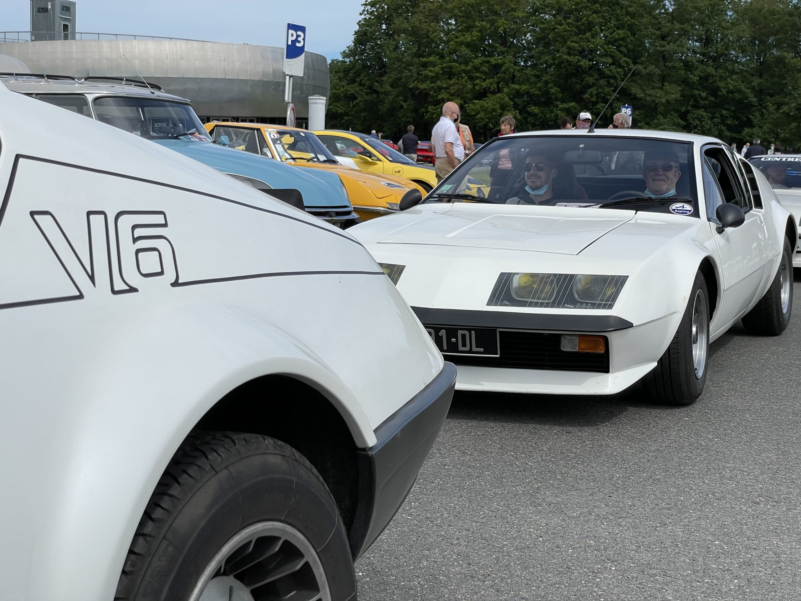 Liberté Égalité Roulez 2021. Le Jour Où Les Nouvelles Alpine A110 Ont Pris Le Dessus. 44 Liberte Egalite Roulez Alpine Montlhery 2021 39 | Liberté Égalité Roulez 2021. Le Jour Où Les Nouvelles Alpine A110 Ont Pris Le Dessus.