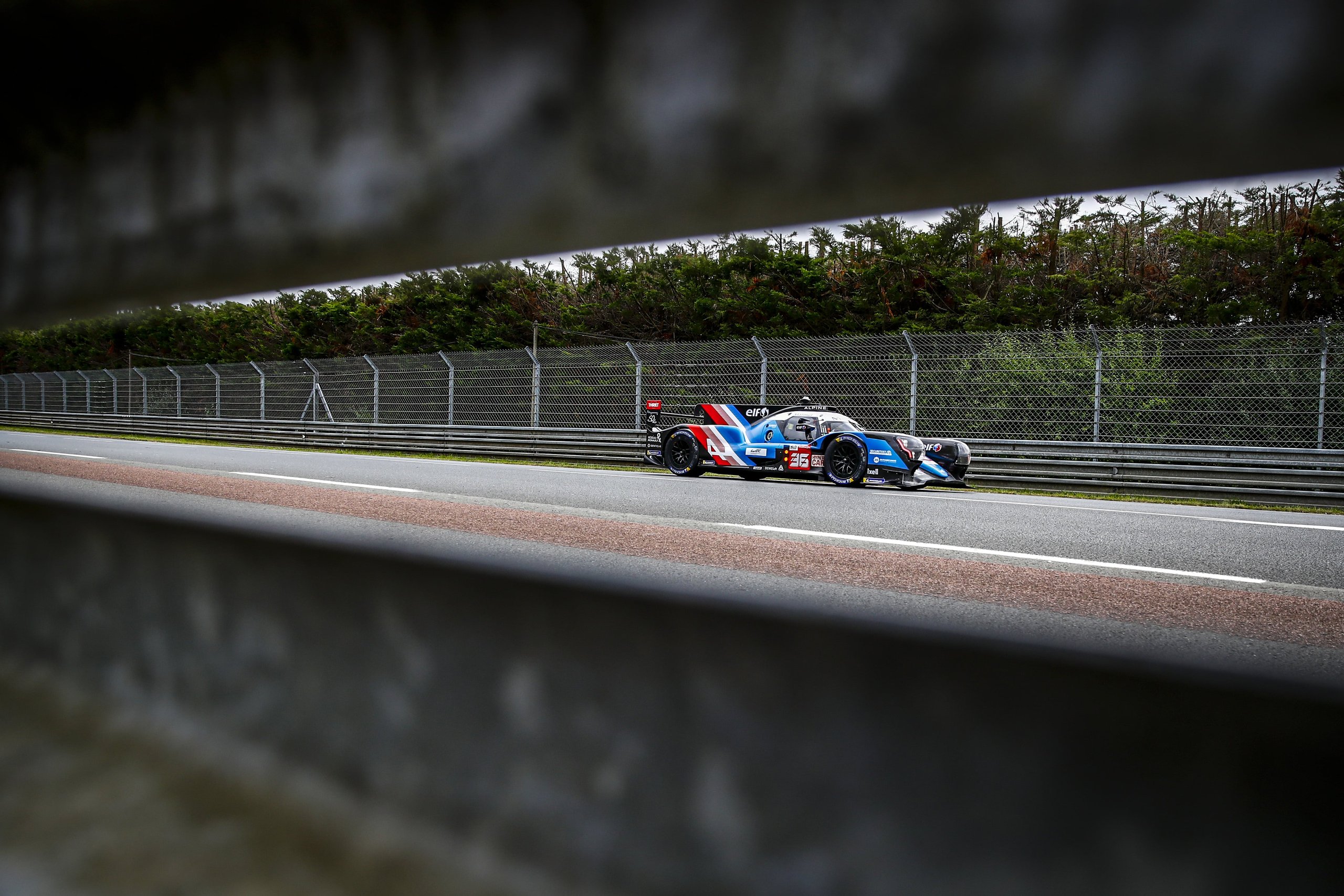 Alpine Elf Matmut Endurance Team Sur La 2Ème Ligne De La Grille De Départ Aux 24 Heures Du Mans 3 Alpine Elf Matmut Endurance Team 24 Heures Du Mans 2021 A480 5 | Alpine Elf Matmut Endurance Team Sur La 2Ème Ligne De La Grille De Départ Aux 24 Heures Du Mans