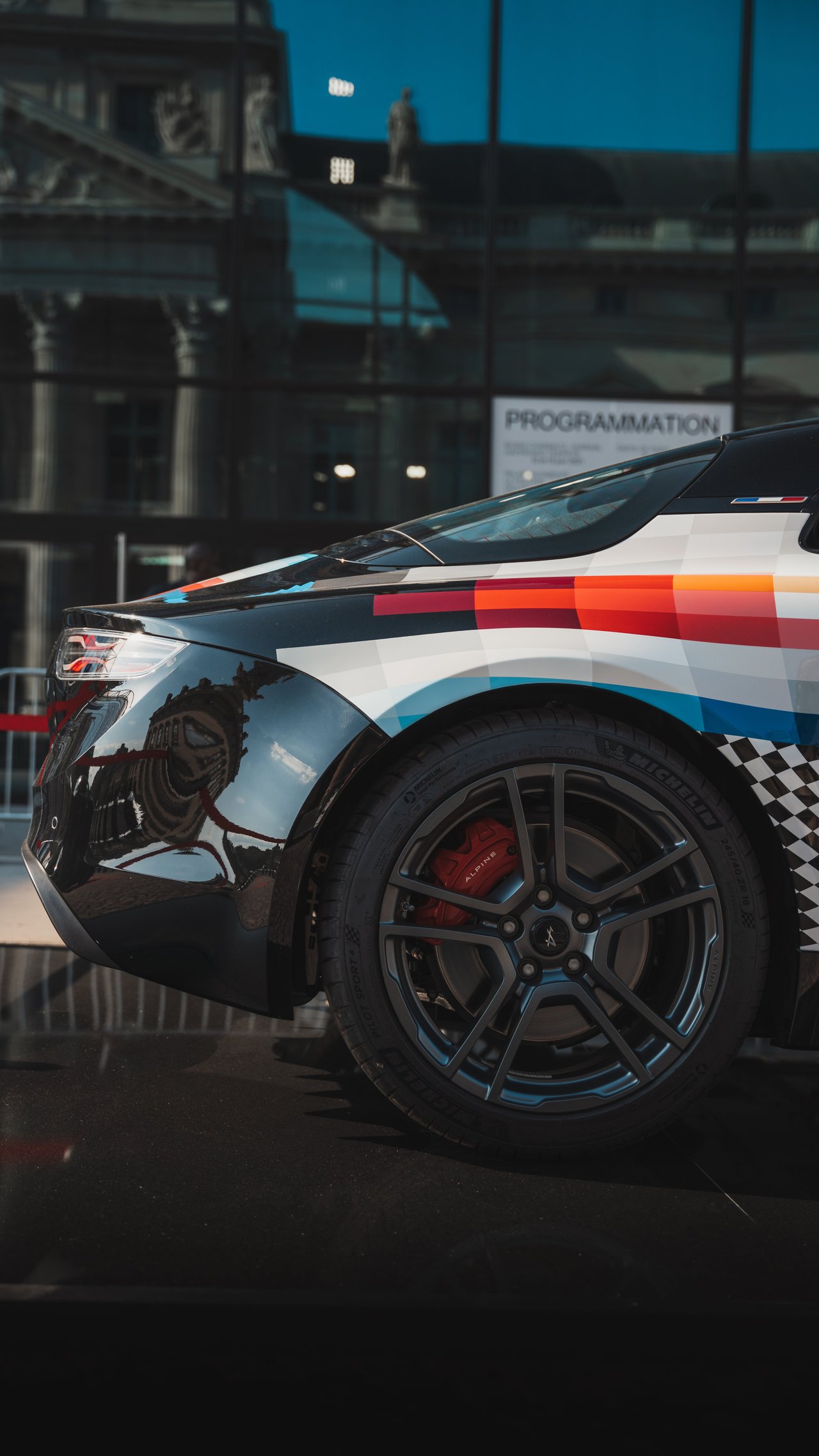 A La Rencontre De L'Alpine A110 X Felipe Pantone Au Art Paris 23 A110 X Felipe Pantone