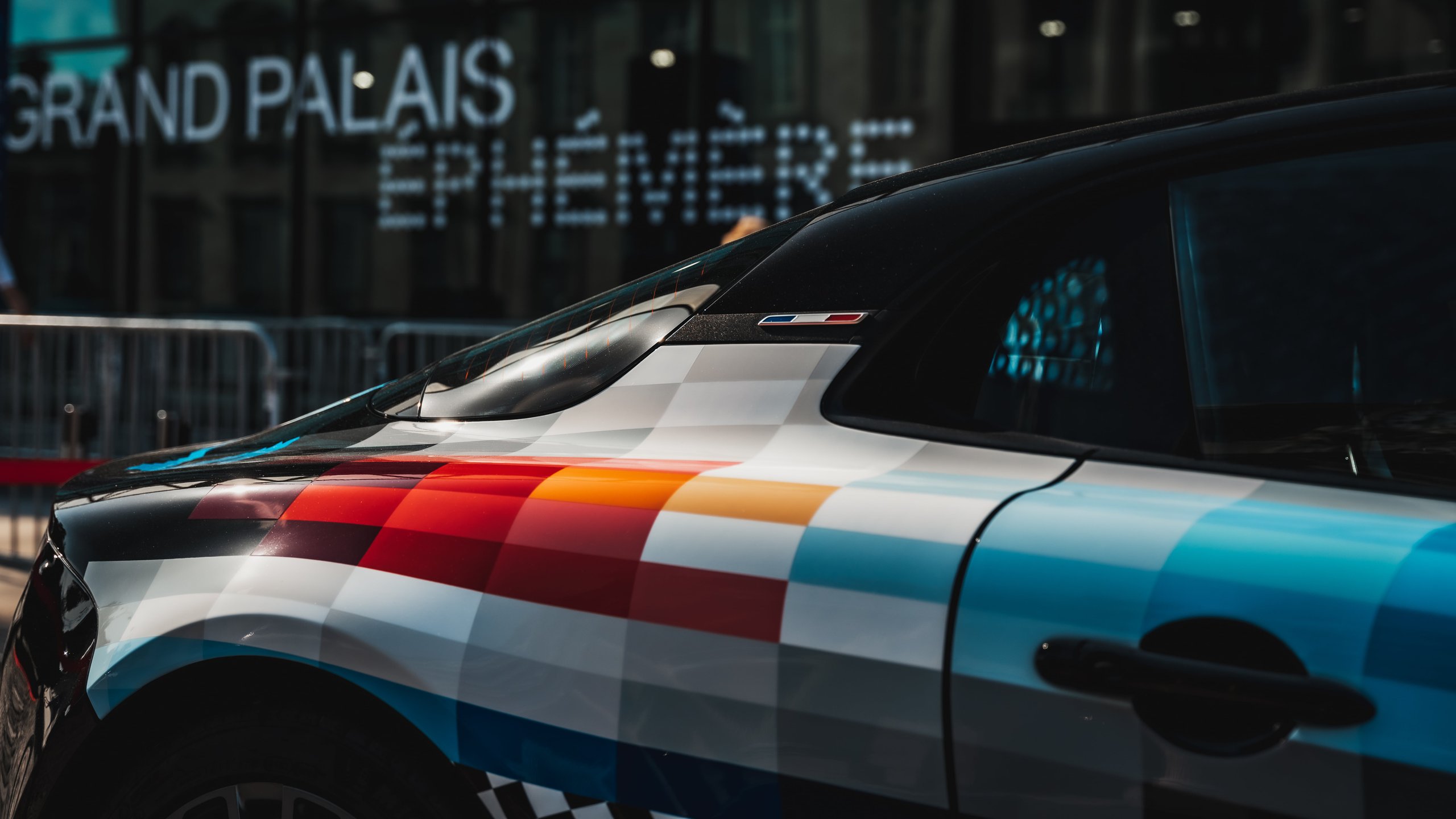 A La Rencontre De L'Alpine A110 X Felipe Pantone Au Art Paris 21 A110 X Felipe Pantone