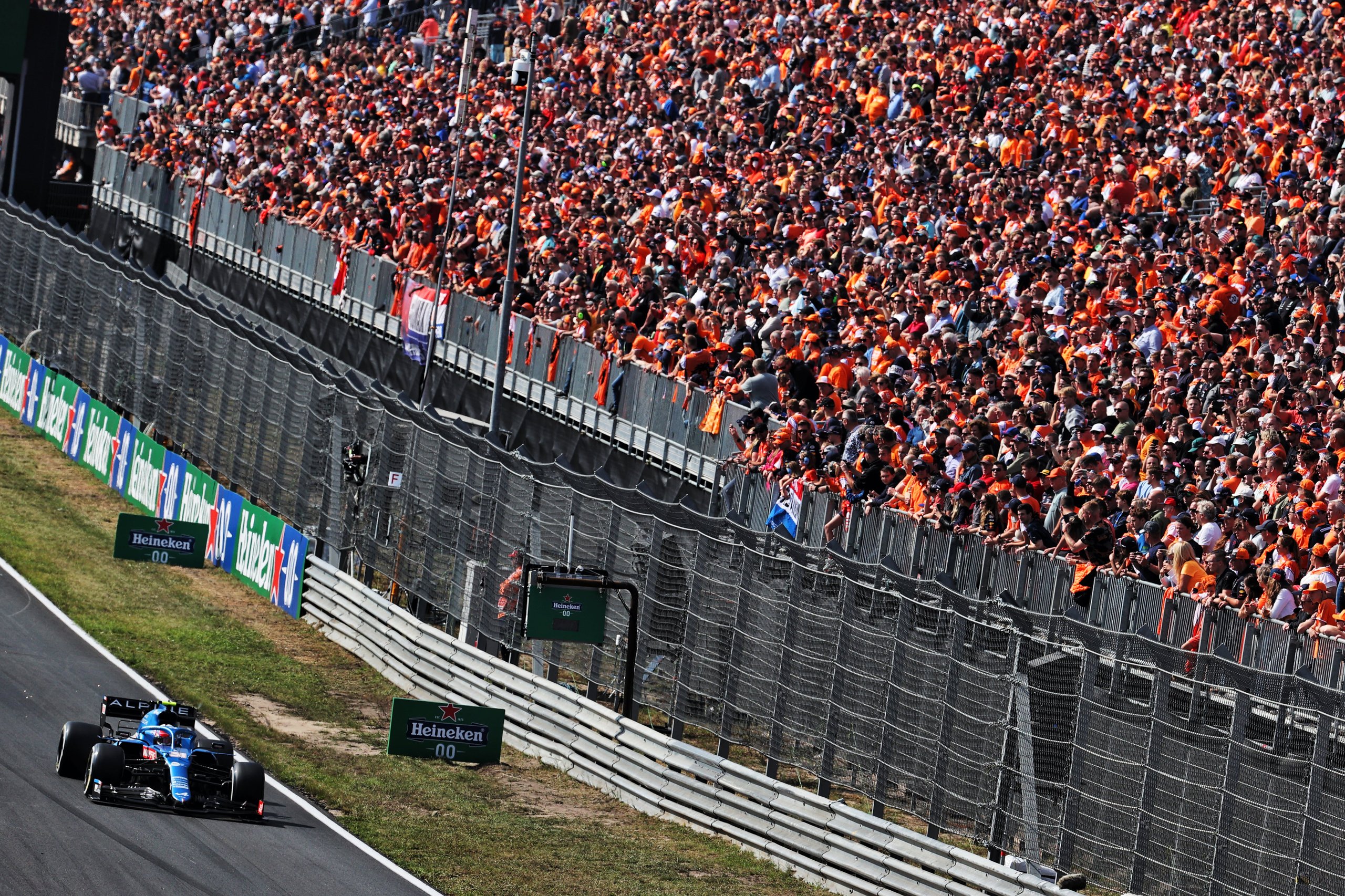 Alpine F1 Team Réalise De Bons Essais Au Grand Prix Heineken Des Pays-Bas 51 Alpine F1 Team Realise De Bons Essais Au Grand Prix Heineken Des Pays Bas 21 | Alpine F1 Team Réalise De Bons Essais Au Grand Prix Heineken Des Pays-Bas
