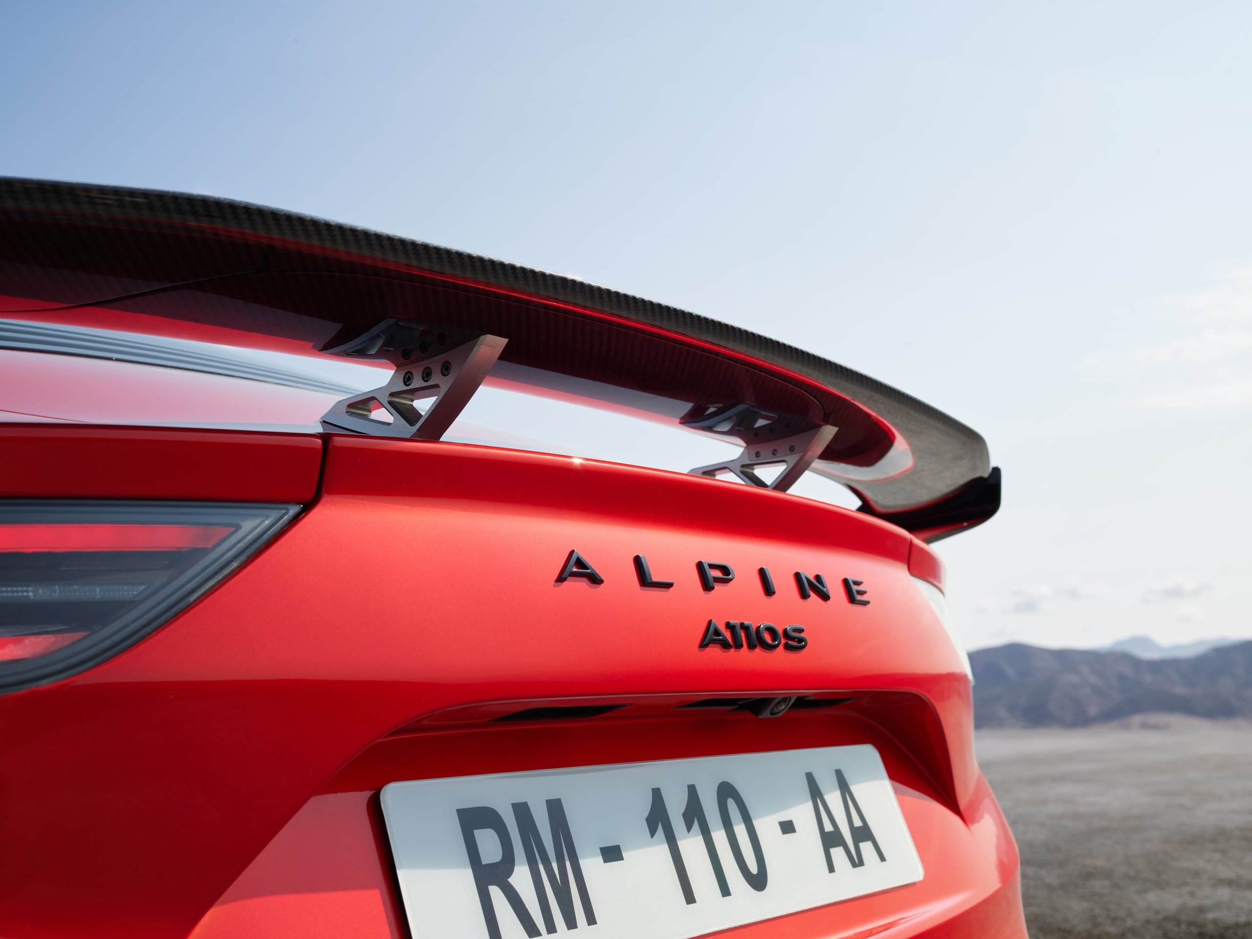 Alpine A110 S 2022 Passe Au Kit Aéro Et Aux Pneus Semi-Slicks 9 Les Alpinistes A110S 2022 Gt Original Reveal 0021 | Alpine A110 S 2022 Passe Au Kit Aéro Et Aux Pneus Semi-Slicks
