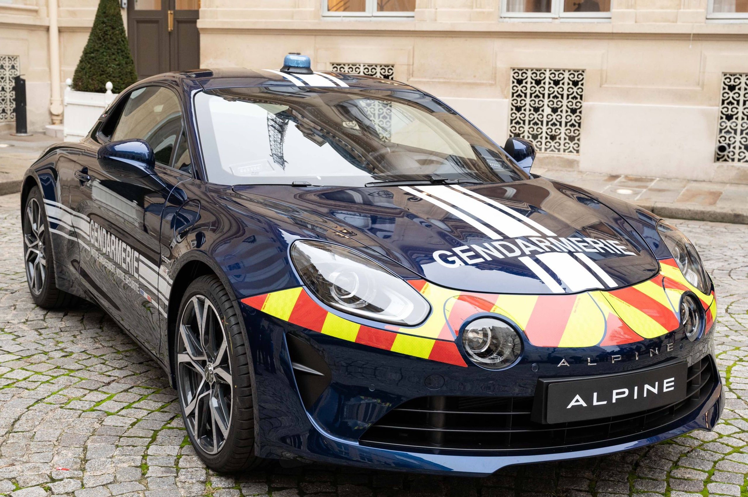 Alpine A110 Gendarmerie Nationale Revelee Place Beauvau 0010 | Alpine A110 Gendarmerie Nationale Révélée Place Beauvau