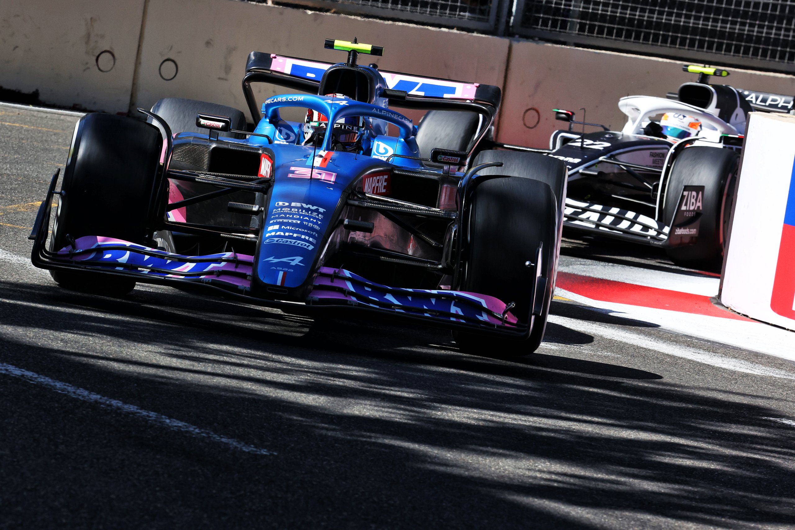 Alpine F1 Team Dans Les Points À Bakou 2022 3 Alpine F1 Team A522 Alonso Ocon Bakou 2022 3 | Alpine F1 Team Dans Les Points À Bakou 2022