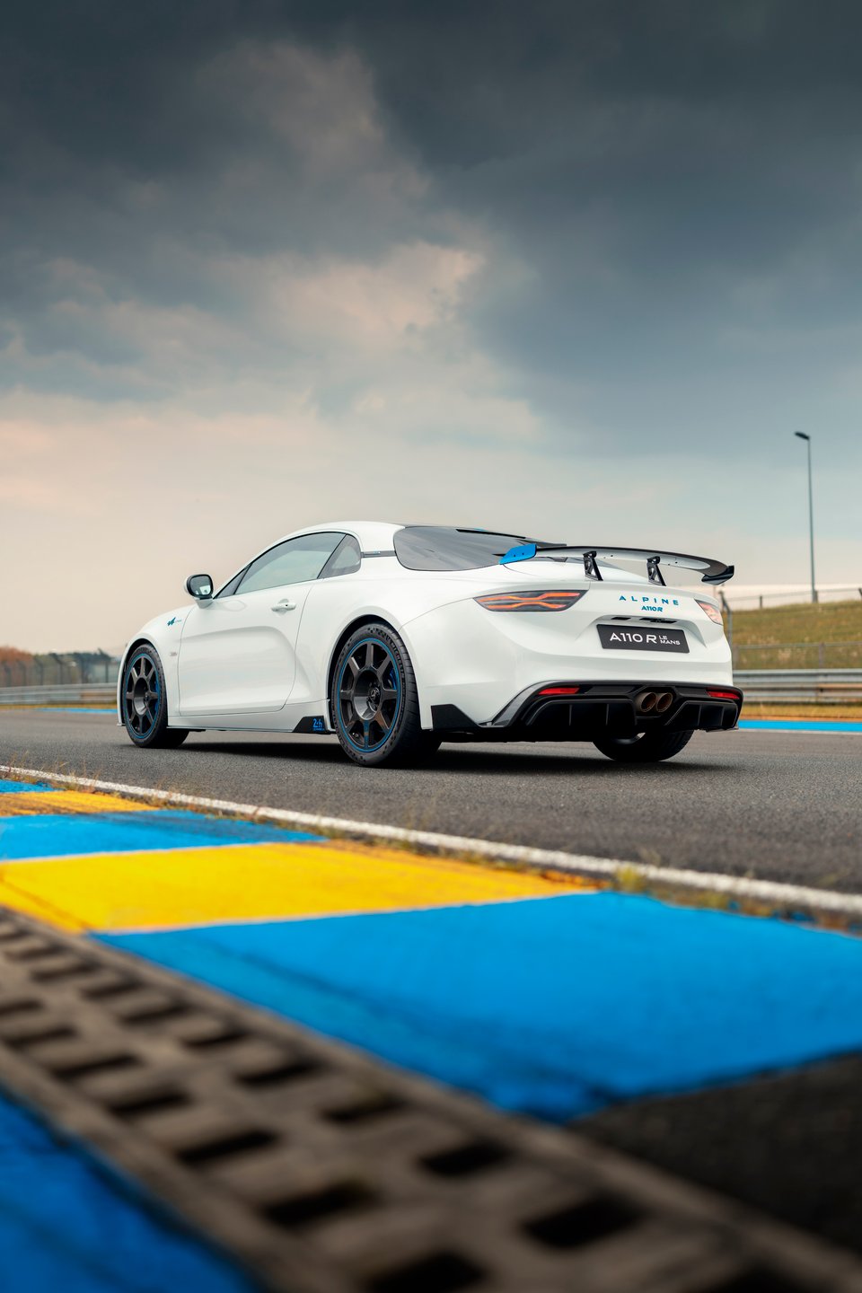 Alpine A110 R Serie Speciale Le Mans 2023 19 | Tous Les Modèles De L’alpine A110 (2017–2025) – Le Guide Ultime