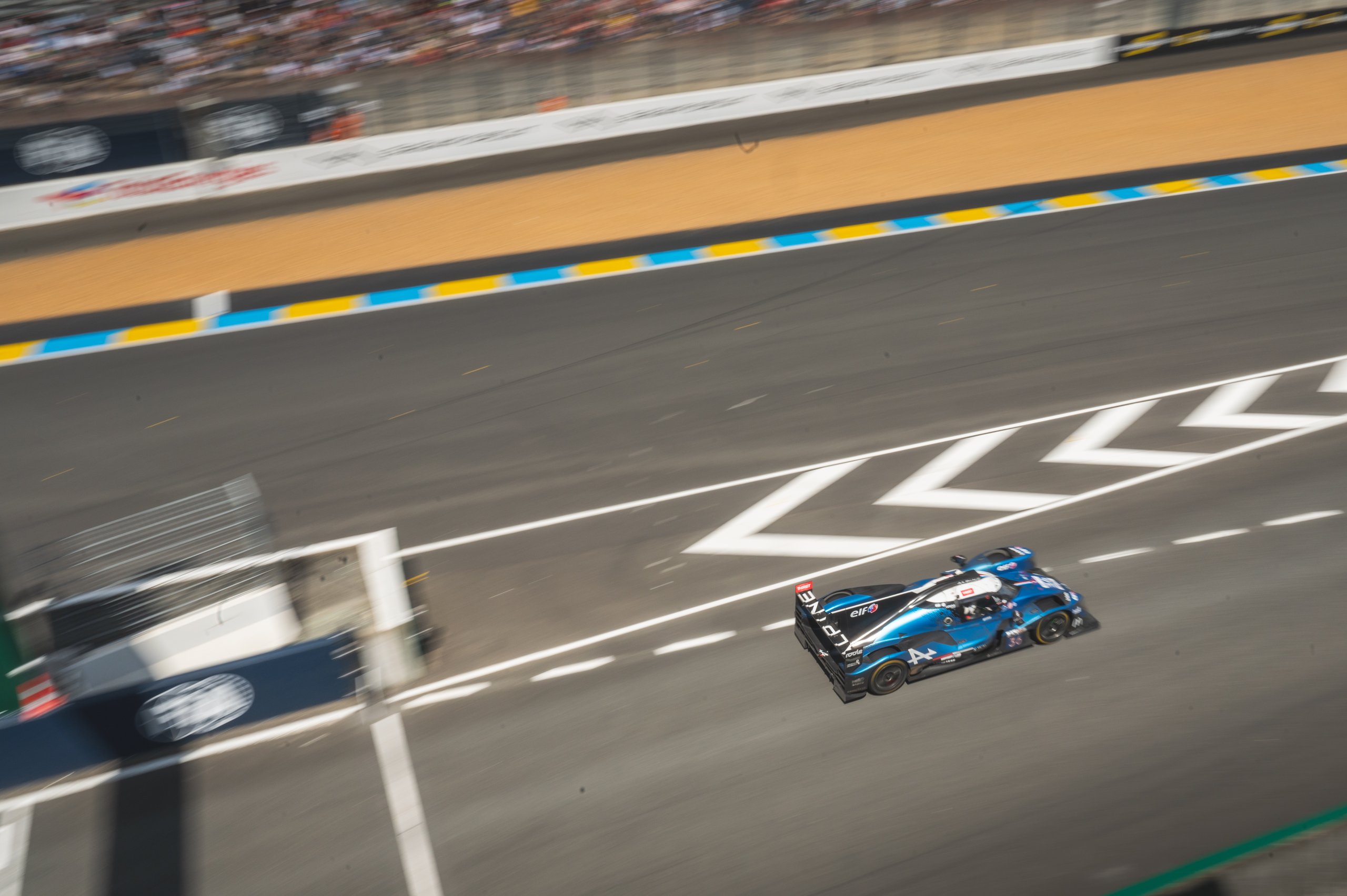 Alpine Elf Endurance Team : Une Remontée Spectaculaire Aux 24 Heures Du Mans 2023 10 Les Alpinistes 24H Du Mans Centenaire 41 | Alpine Elf Endurance Team : Une Remontée Spectaculaire Aux 24 Heures Du Mans 2023