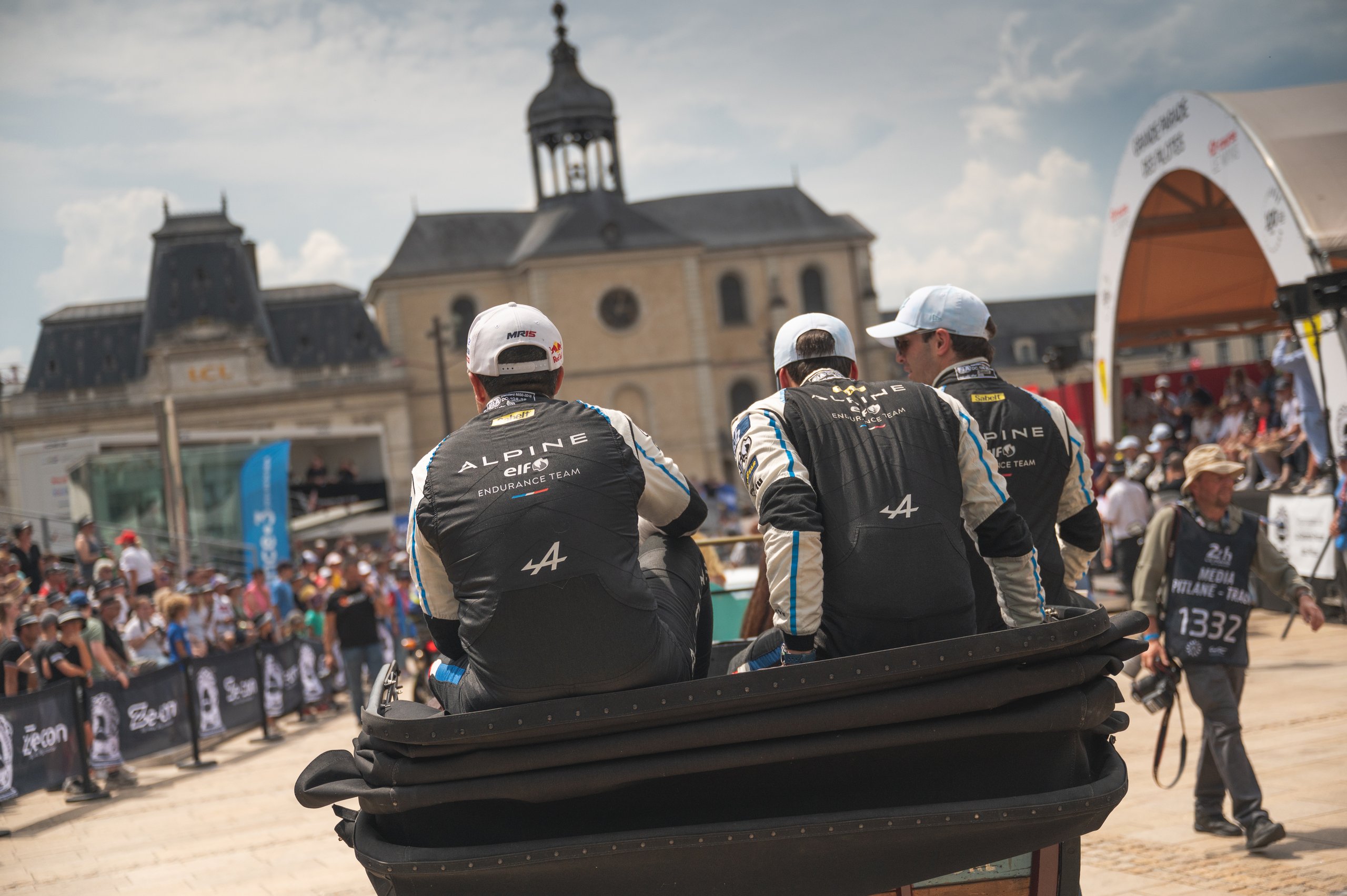 Alpine Elf Endurance Team : Une Remontée Spectaculaire Aux 24 Heures Du Mans 2023 21 Les Alpinistes 24H Du Mans Centenaire 66 | Alpine Elf Endurance Team : Une Remontée Spectaculaire Aux 24 Heures Du Mans 2023