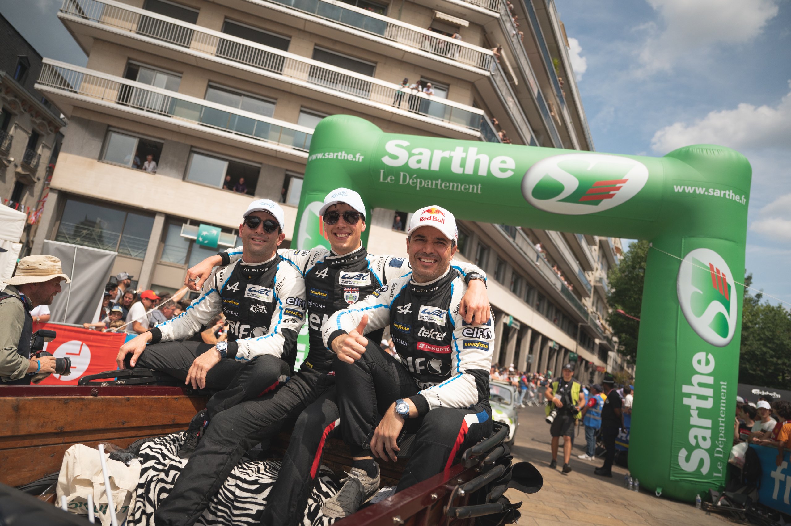 Alpine Elf Endurance Team : Une Remontée Spectaculaire Aux 24 Heures Du Mans 2023 20 Les Alpinistes 24H Du Mans Centenaire 68 | Alpine Elf Endurance Team : Une Remontée Spectaculaire Aux 24 Heures Du Mans 2023
