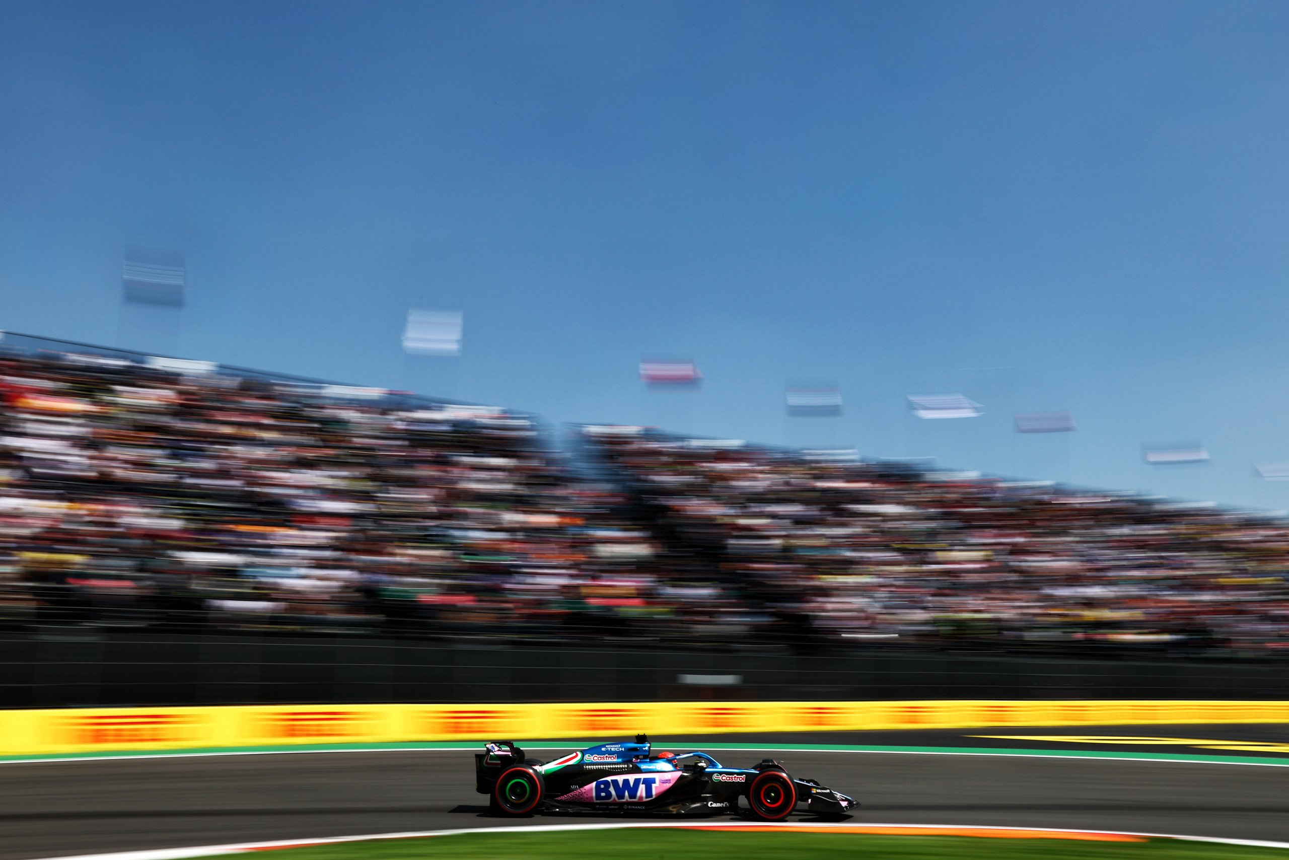 Alpine F1 Team : En Quête D'Amélioration Après Un Top 10 Difficile À Mexico 16 Alpine F1 Team A524 Esteban Ocon Pierre Gasly Mexico Qualifications 2023 5 | Alpine F1 Team : En Quête D'Amélioration Après Un Top 10 Difficile À Mexico