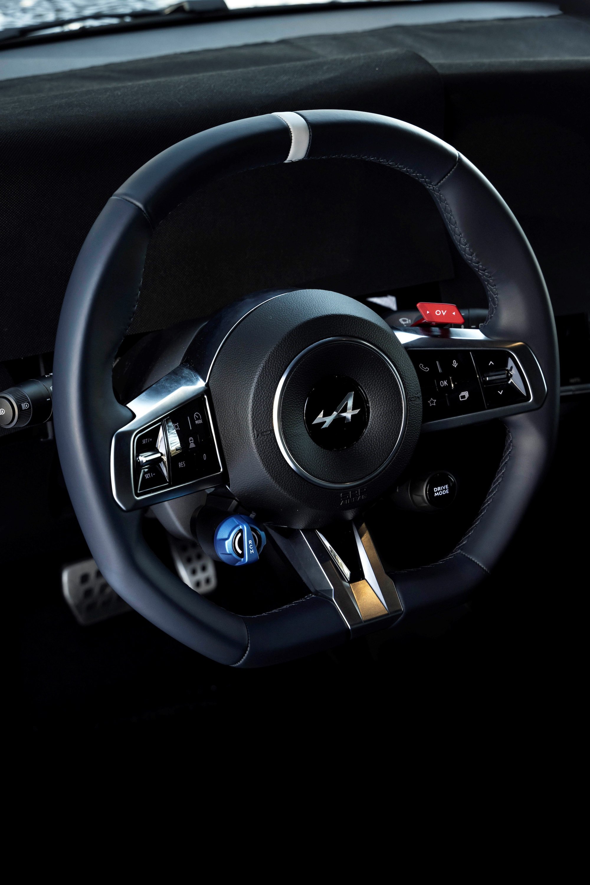 Alpine A290 Essais Grand Froid Suède 2024 Officiel Volant Cuir Nappa