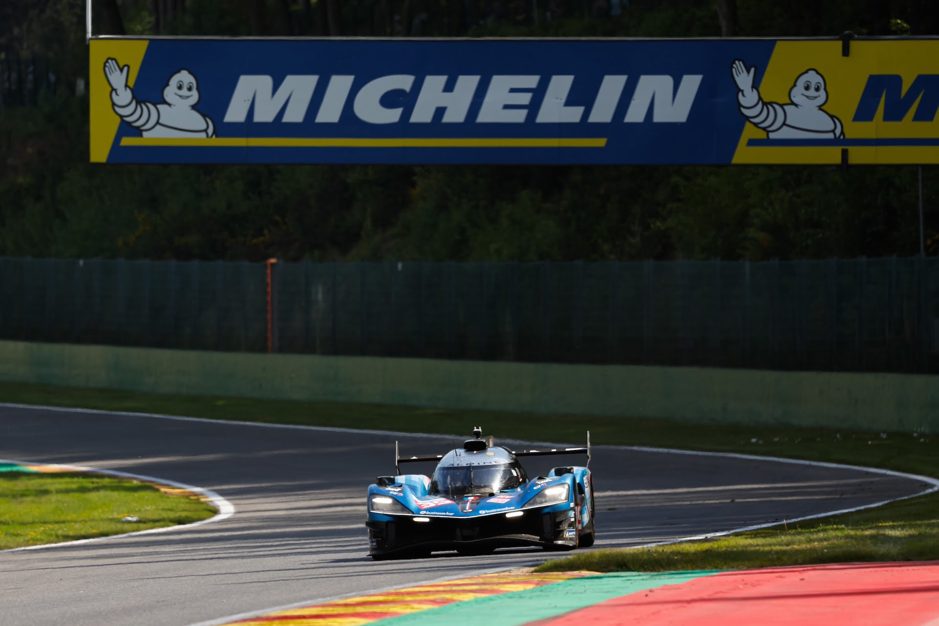 Alpine Endurance Team Se Montre À Spa : Un Prélude Aux 24 Heures Du Mans 17 Alpine Endurance Team A424 Lapierre Vaxiviere Milesi Gounon Schumacher 6 Heures De Spa Wec 2024 Hypercar